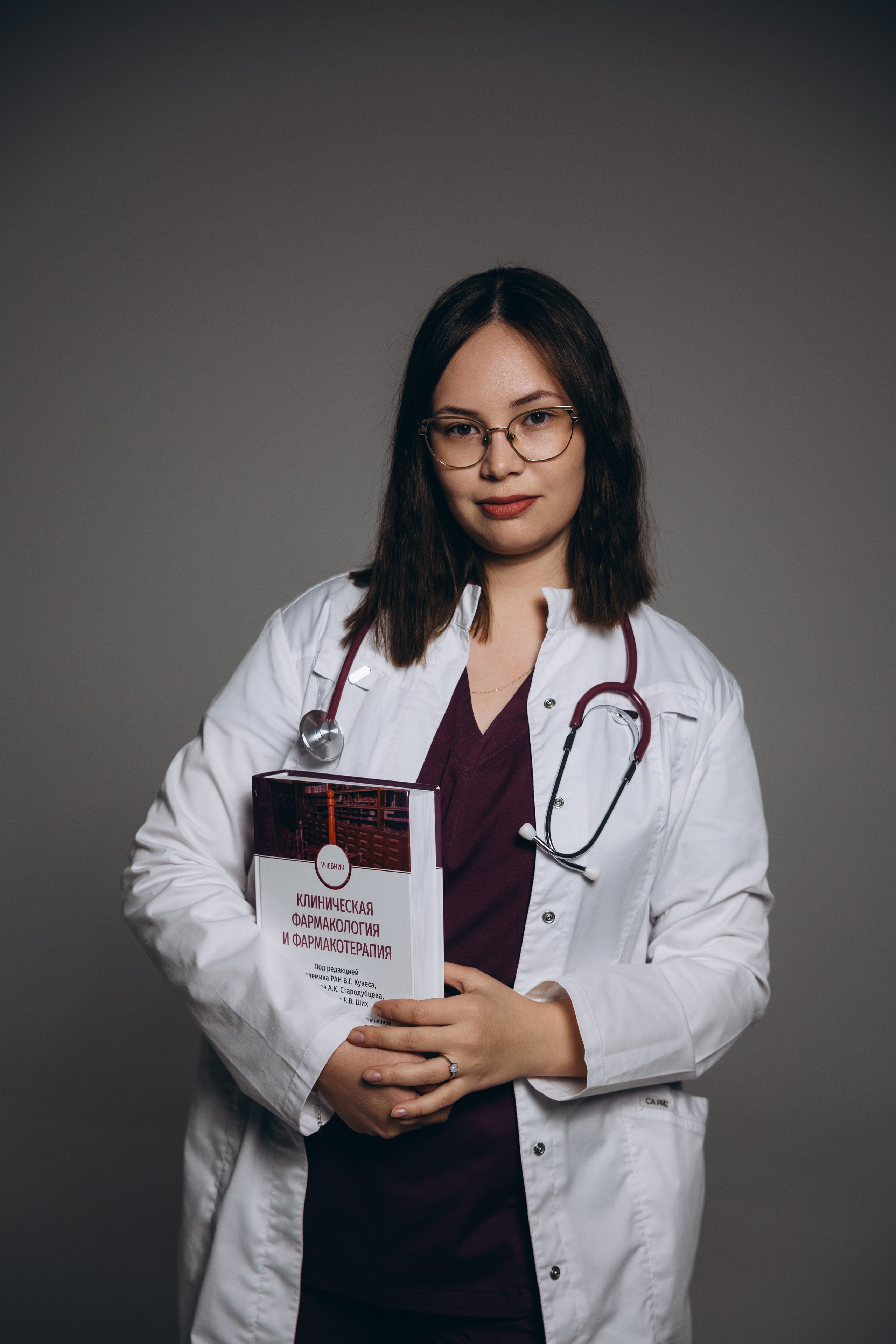 Съёмка для выпускников меда. Свадебный, семейный фотограф в Иркутске Светлана Макаричева