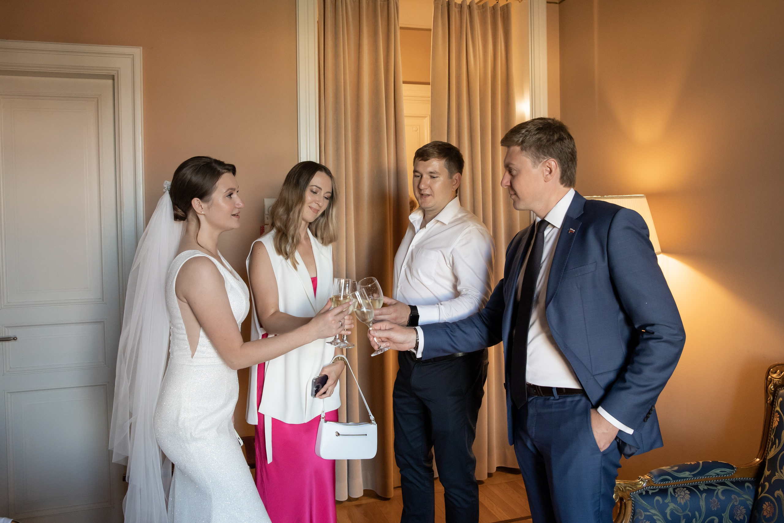 Татьяна и Антон, отель «Националь». Свадебный и репортажный фотограф (Москва, Королев и другие)