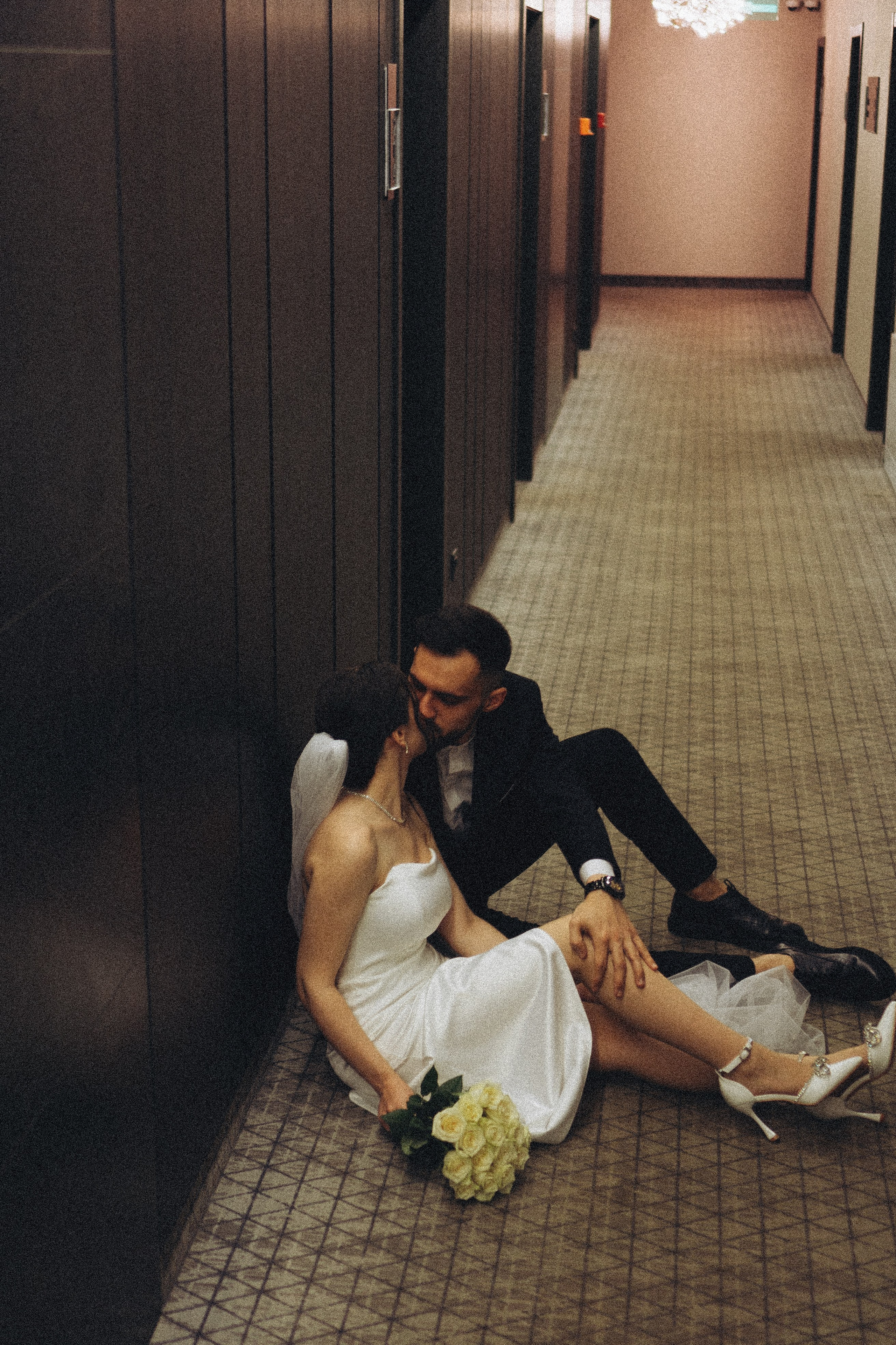 СВАДЕБНАЯ СЬЕМКА СБОРОВ ЖЕНИХА И НЕВЕСТЫ В ОТЕЛЕ И ТАКЖЕ ФОТОСЕССИИЯ В ОТЕЛЕЕ МЕГАПОЛИС БРЯНСК. Профессиональный фотограф, Санкт-Петербург — Виктория Богомолова