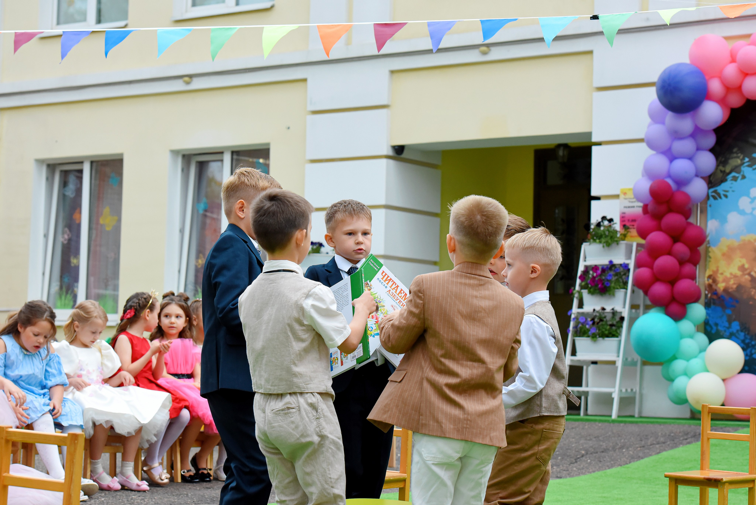 Детский сад. Римма Гусакова. Выпускные фотокниги. Детские и семейные фотосессии