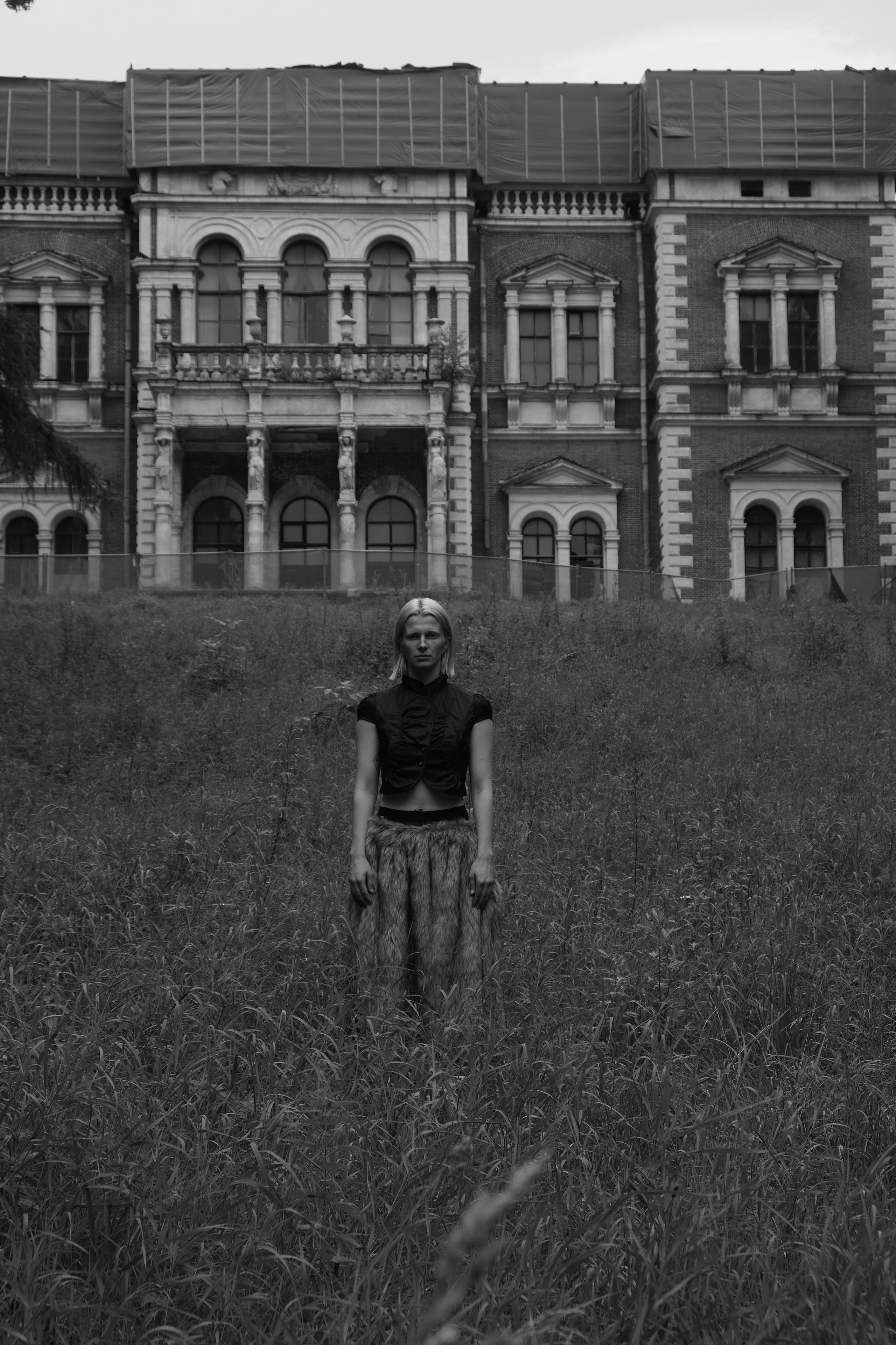 Street. Nicole — photographer