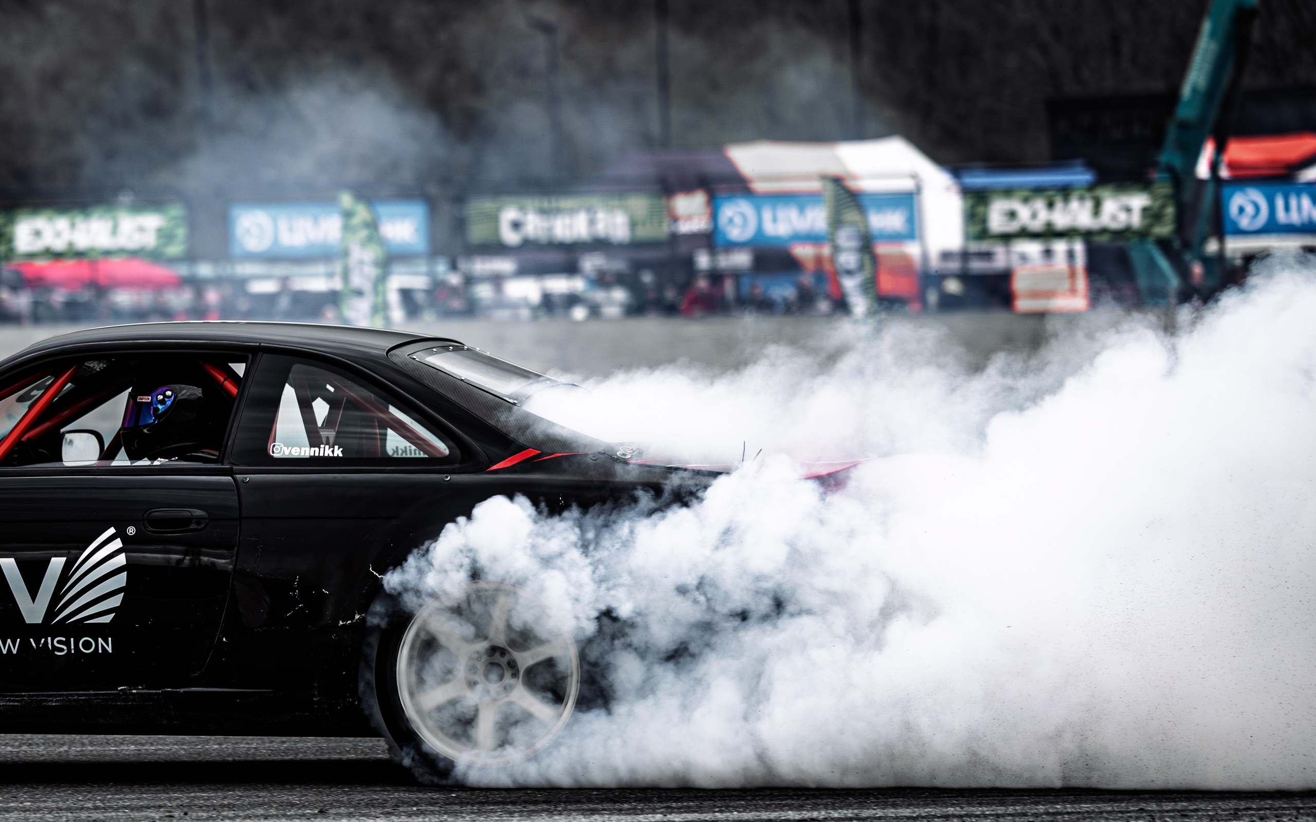 AUTO. Репортажный, портретный фотограф, фотохудожник Катя Санникова