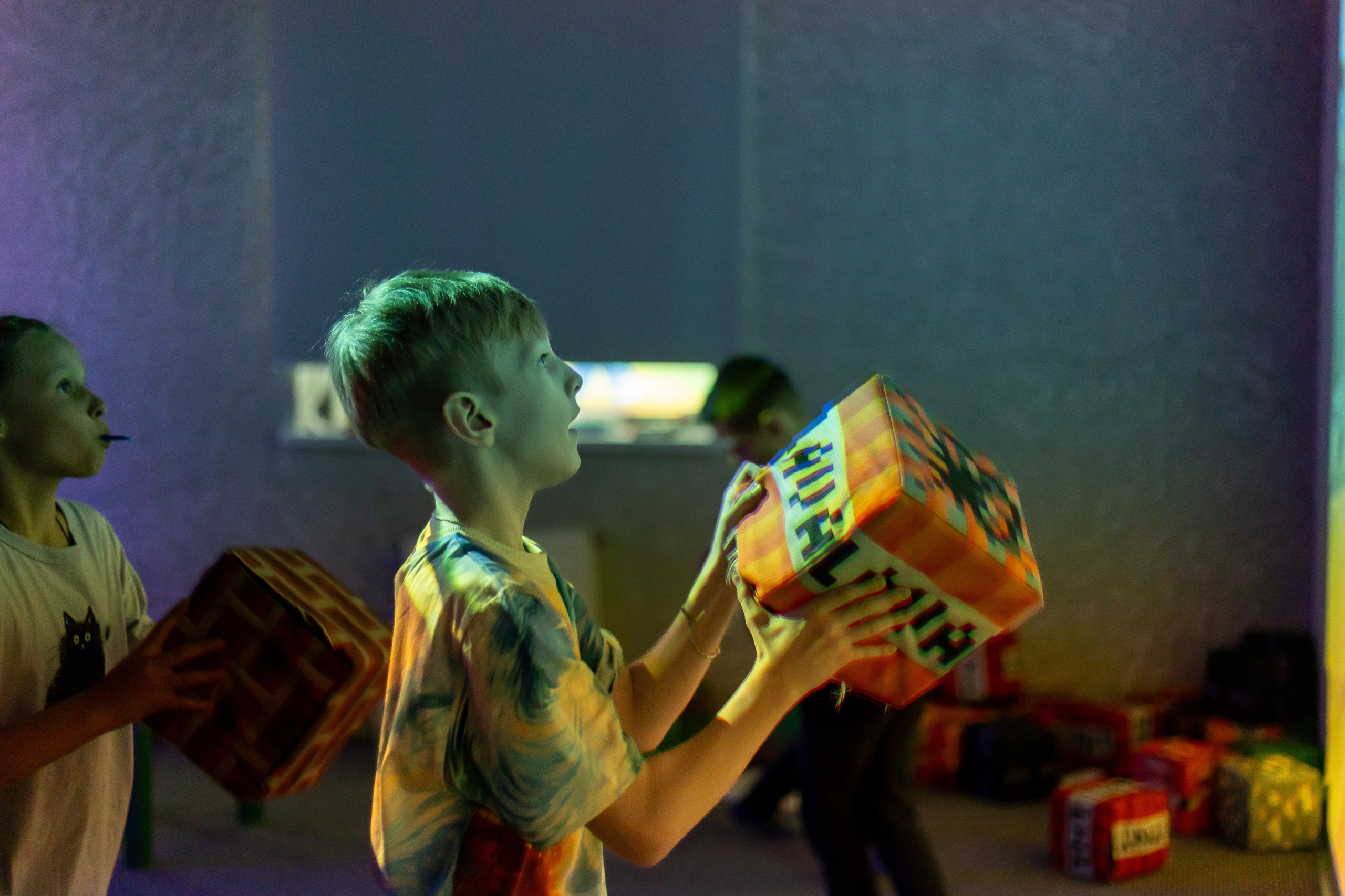 Репортаж с детского дня рождения ExitGames 20/04/2025. Семейный фотограф Израиль