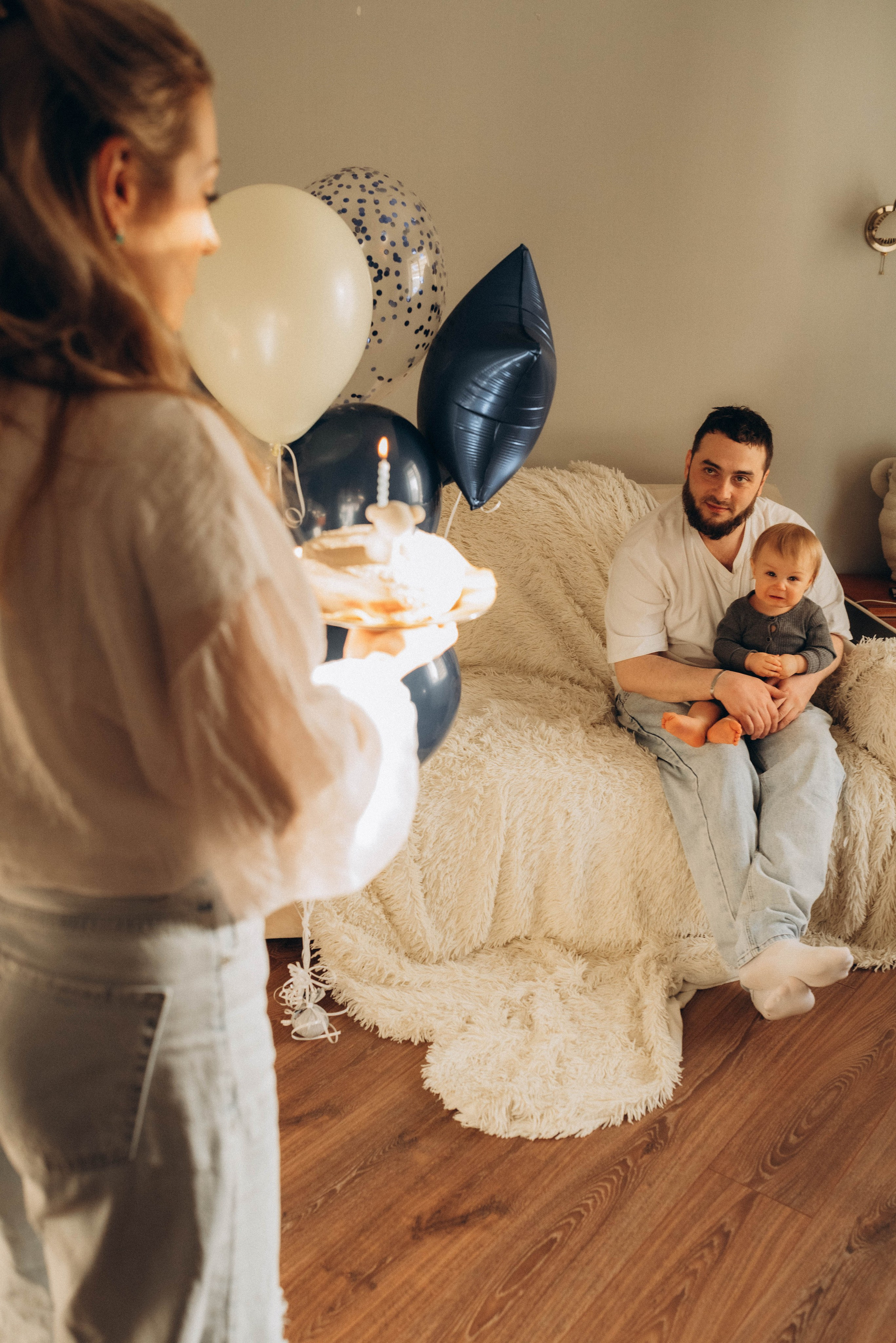 Домашняя фотосессия ко дню рождения малыша. Семейный фотограф в Железнодорожном Масаева Елена