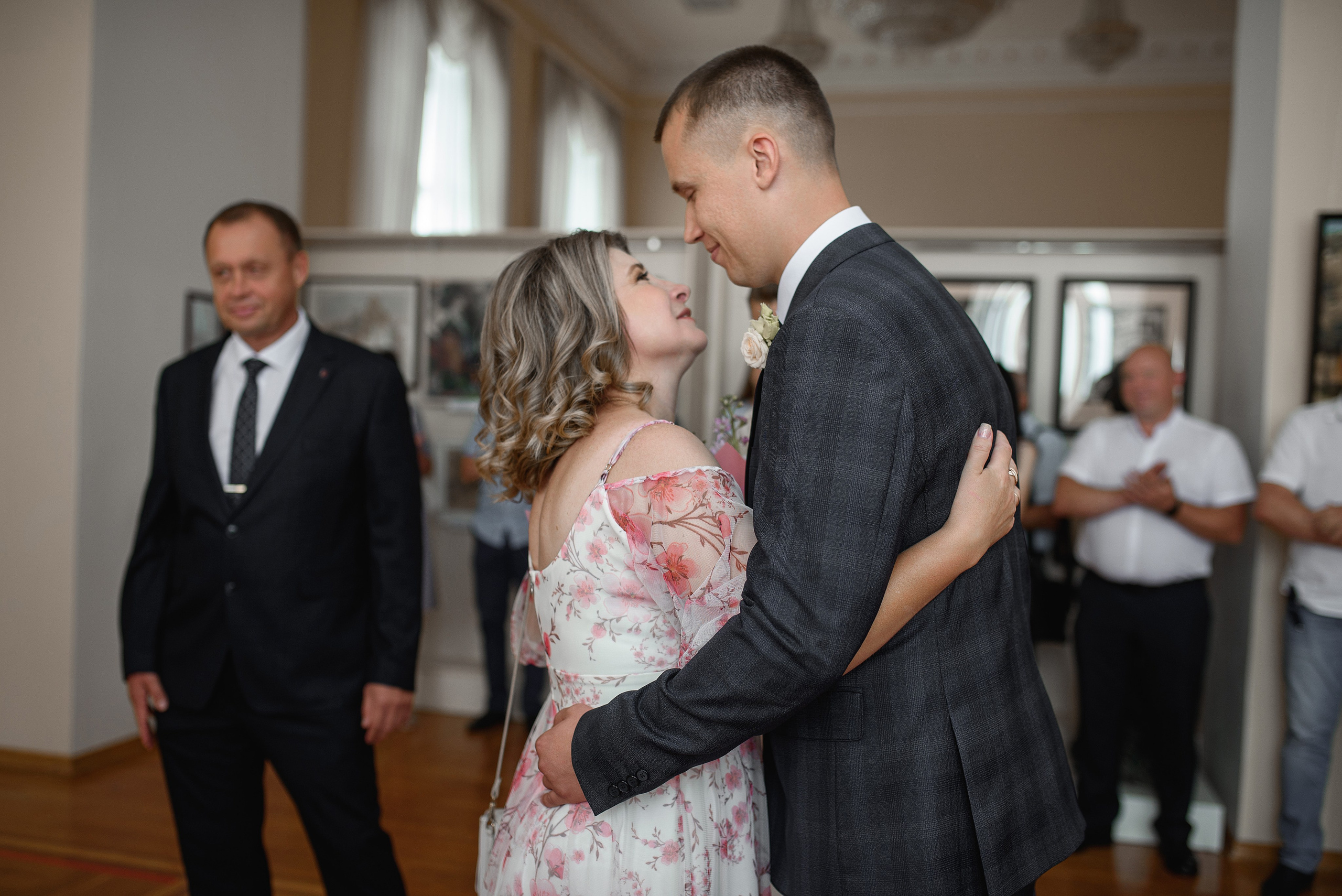 Александр и Юлия. Свадебный фотограф Белгород Валуйки Старый Оскол Воронеж