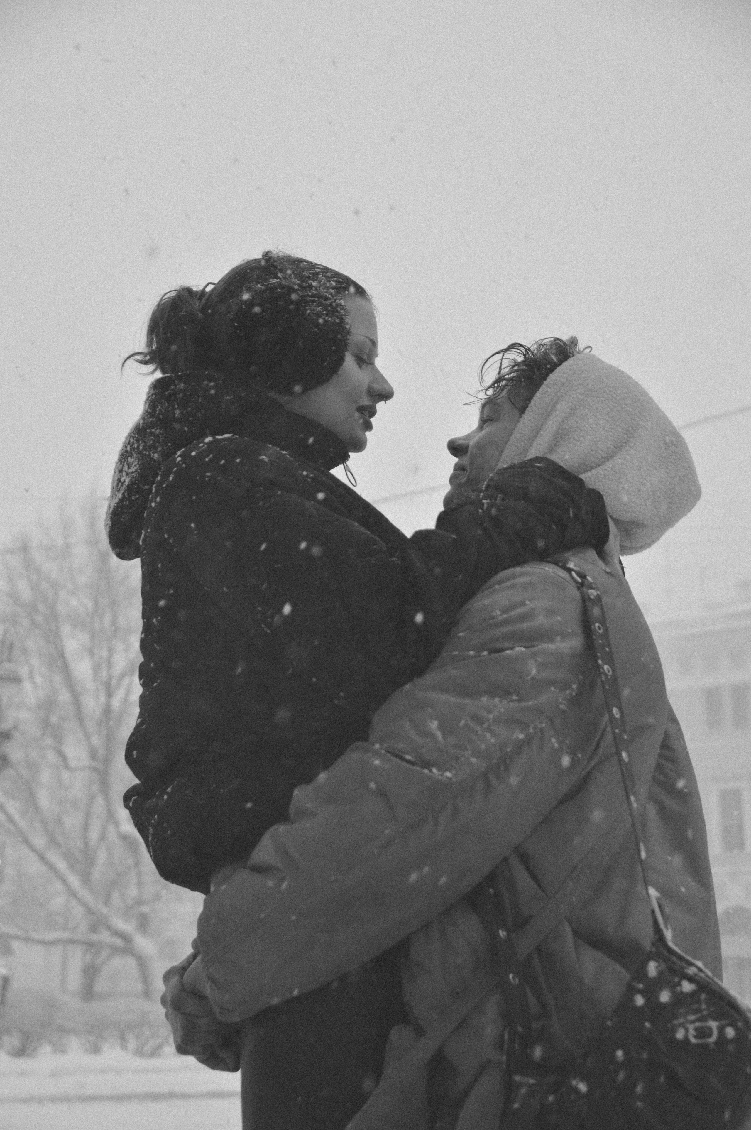 Под снегом. Питерский фотограф