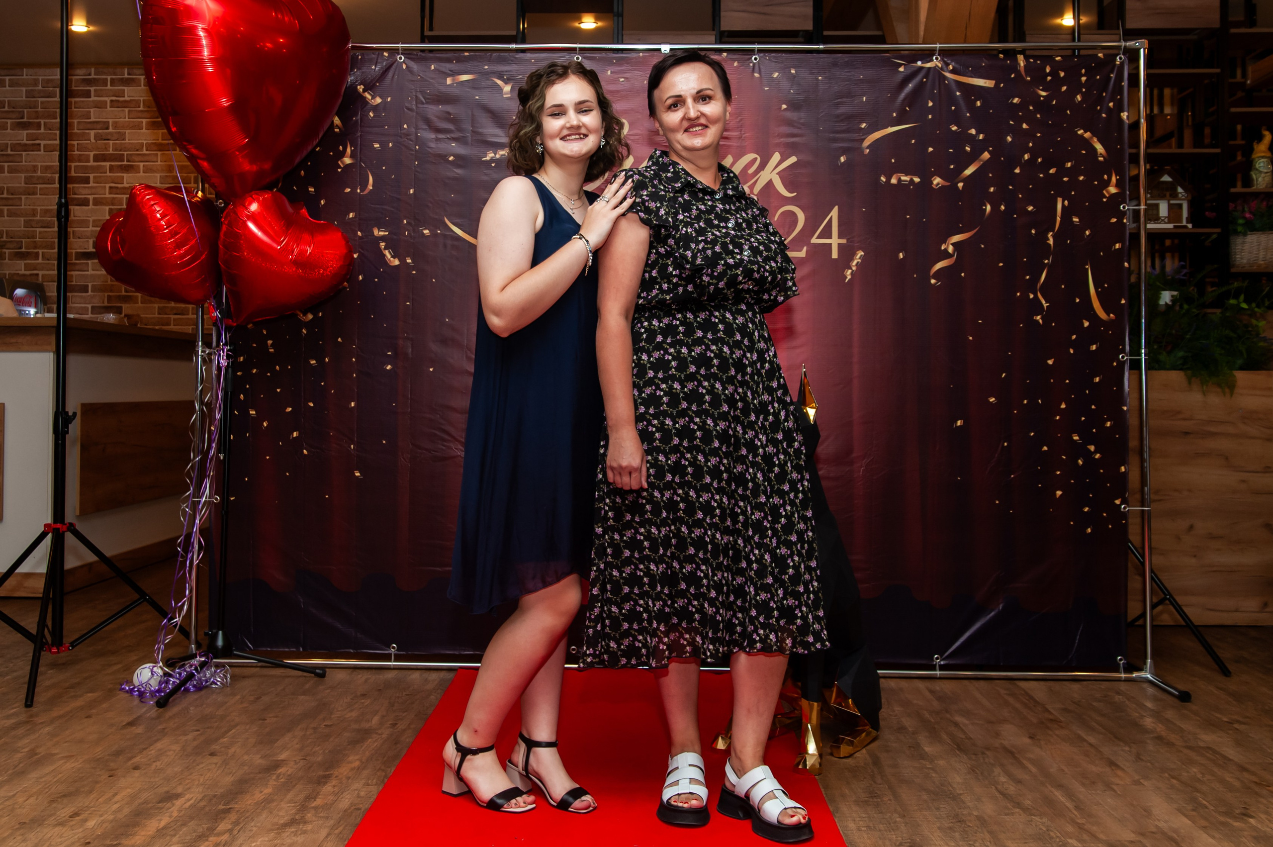 Выпускной МАОУ СОШ № 17 им. Эдуарда Есаяна. Свадебный и семейный фотограф Денис Лукьянов в Краснодаре, Краснодарском крае и Республике Крым