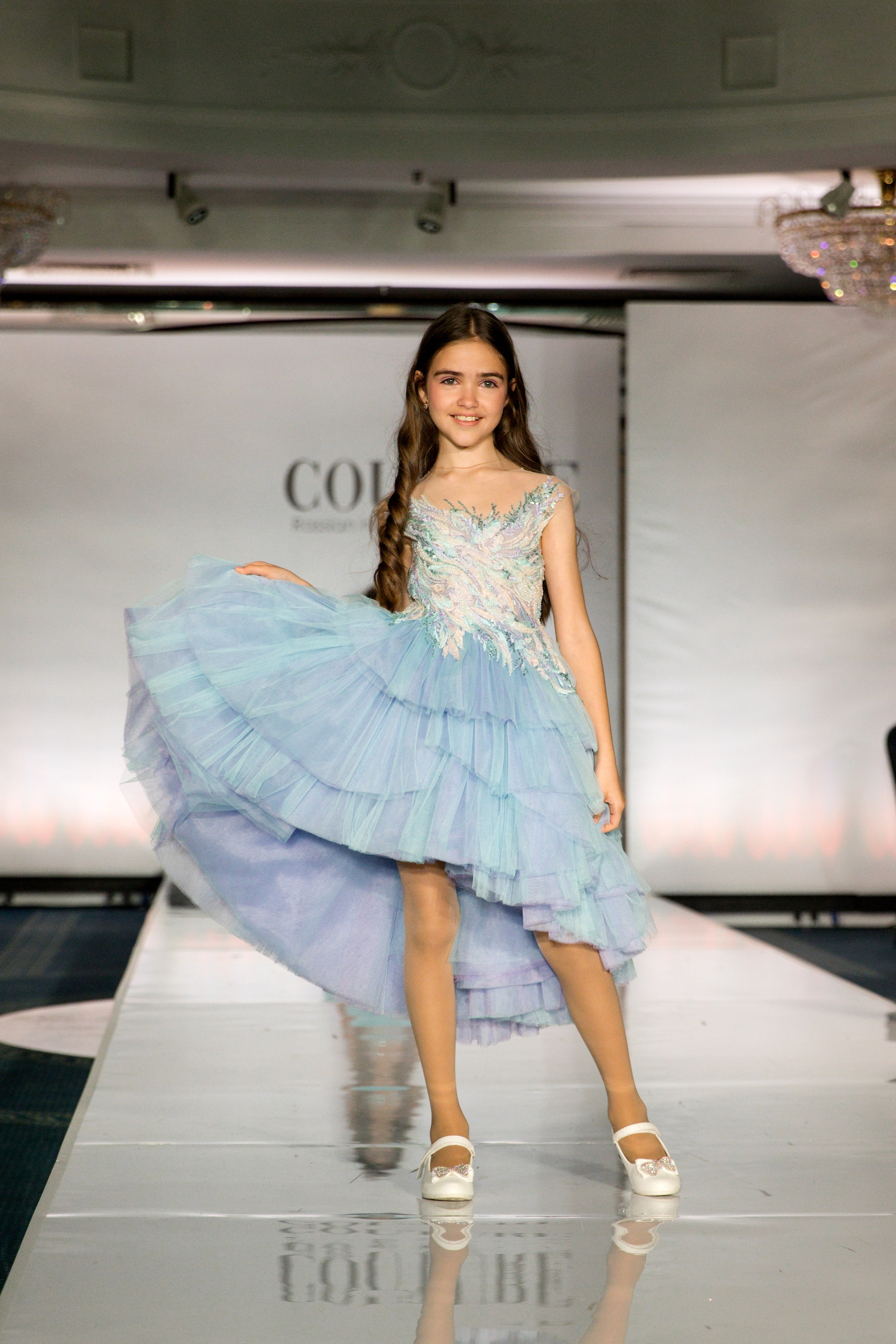 Репортаж показа «Кутюр по-русски». Фотограф в Санкт-Петербурге Вагнер Юлия