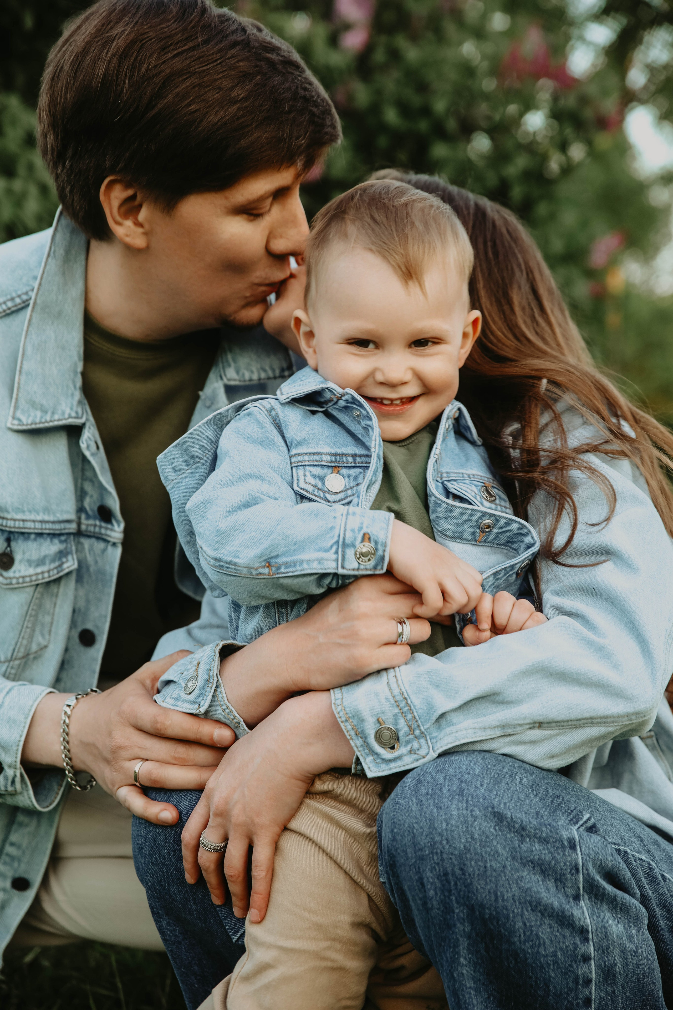 Семейная фотосессия с детьми в парке Коломенское. Свадебный и семейный фотограф в Москве
