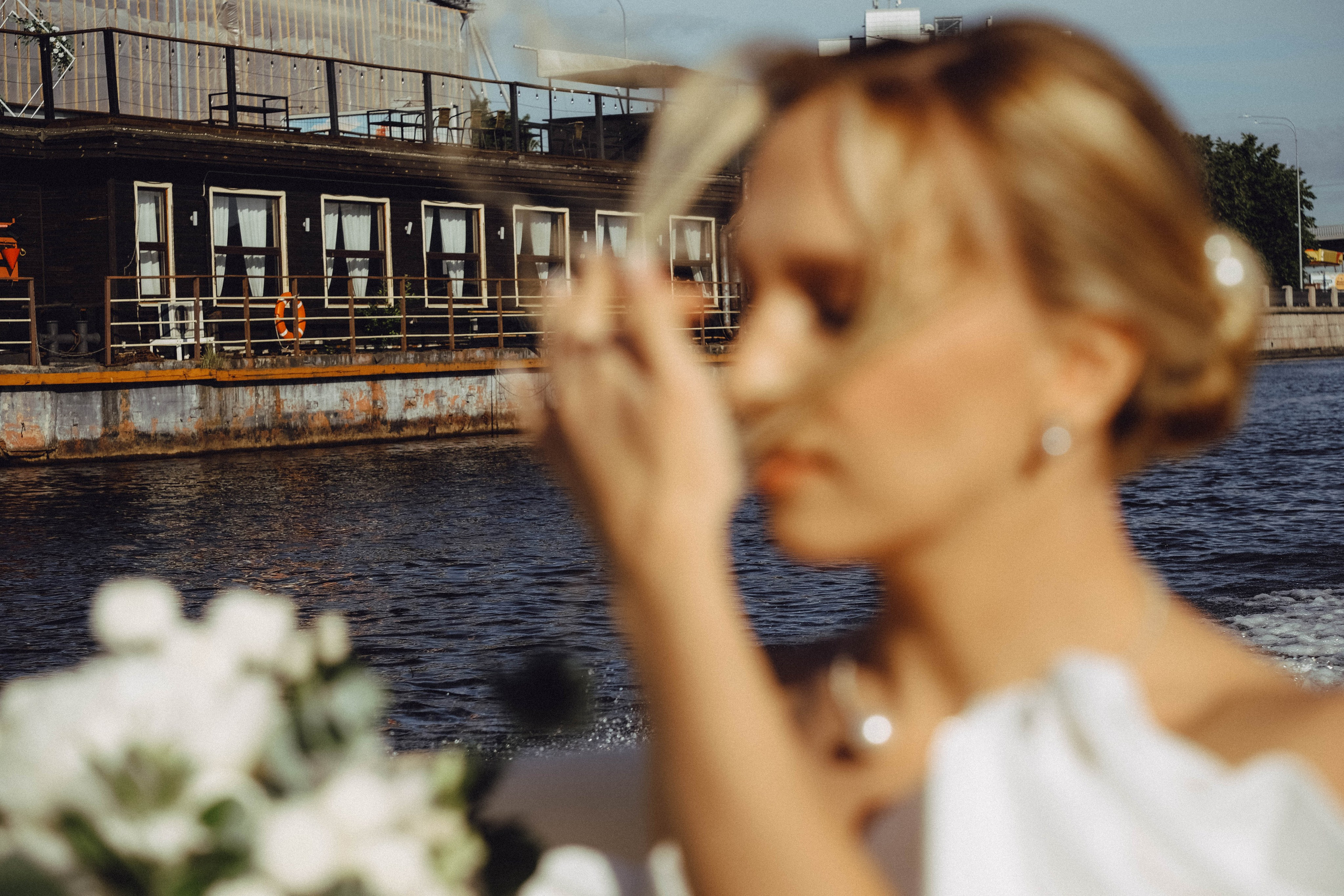 СВАДЕБГНАЯ ПРОГУЛКА ПО КАНАЛ САНКТ-ПЕТЕРБУРГА НА КАТЕРЕ. Профессиональный фотограф, Санкт-Петербург — Виктория Богомолова