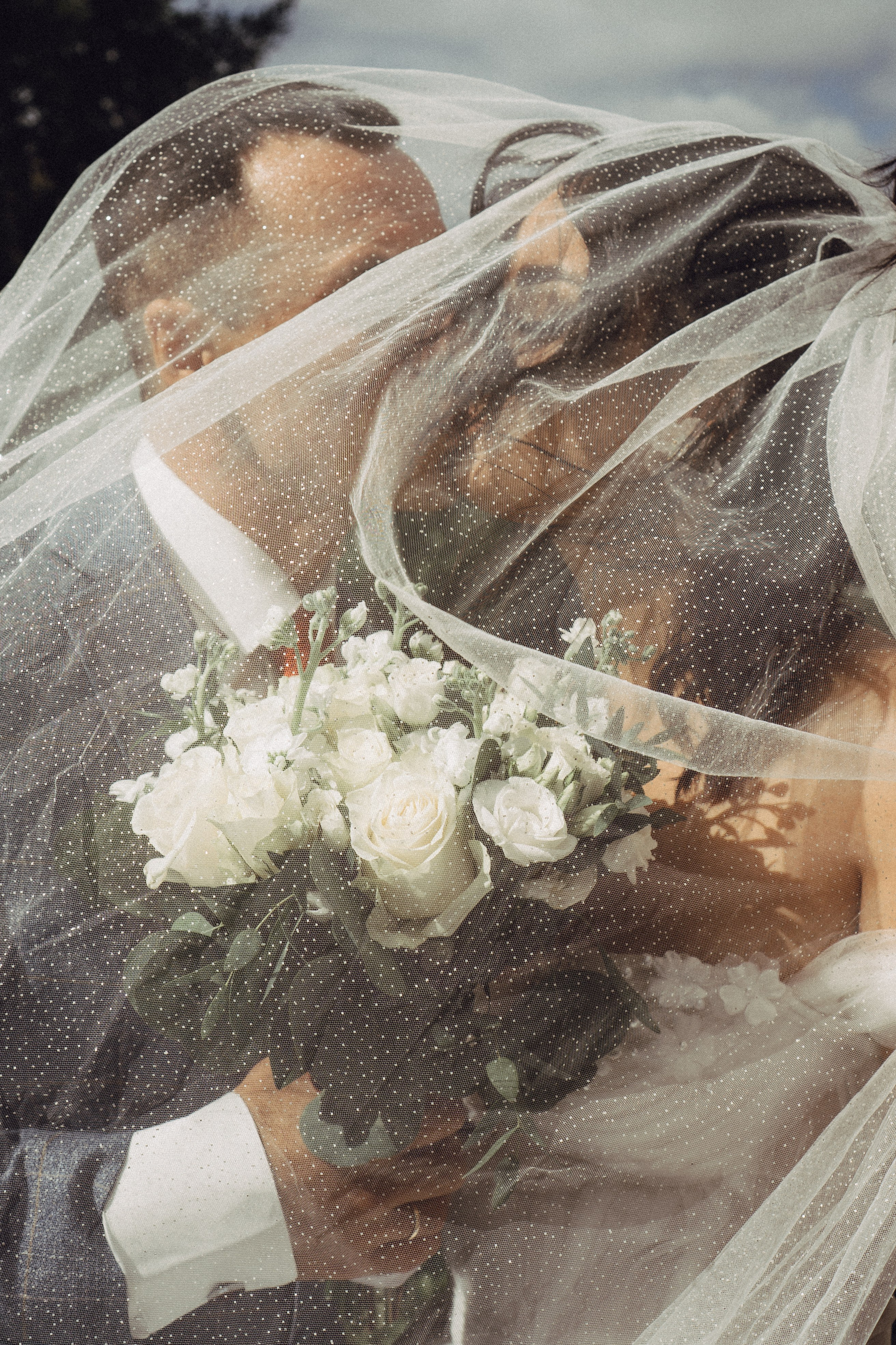 СВАДЕБНАЯ ПРОГУЛКА РЕСТОРАН МЫ ЖЕ НА ТЫ И ФОТОСЕССИИЯ С АВТОМОБИЛЕМ. Профессиональный фотограф, Санкт-Петербург — Виктория Богомолова