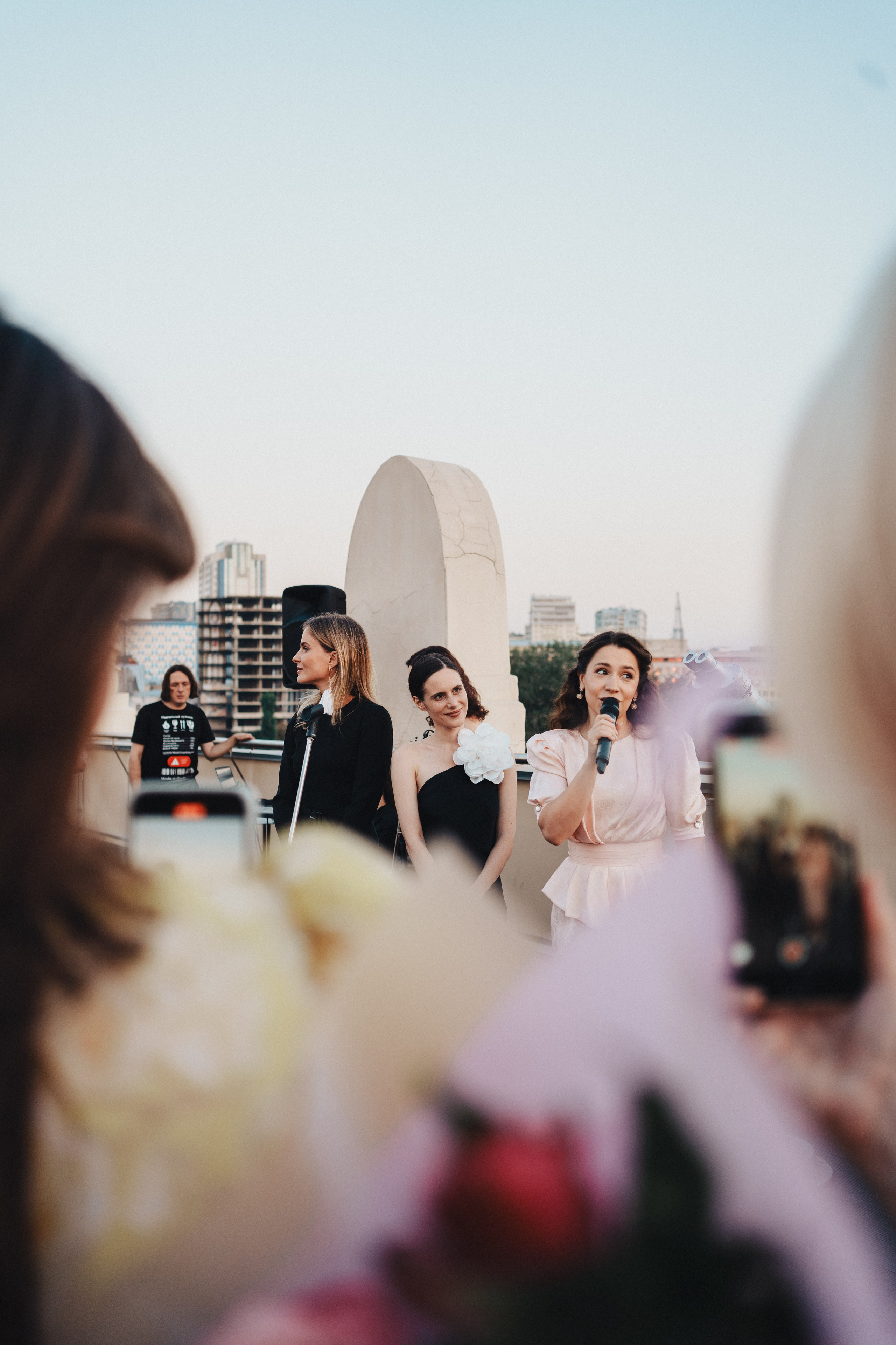 Выставка на крыше Парка Горького. Семейный и детский фотограф и видеограф в Москве, Серпухове и Тарусе Валерия Сорокина