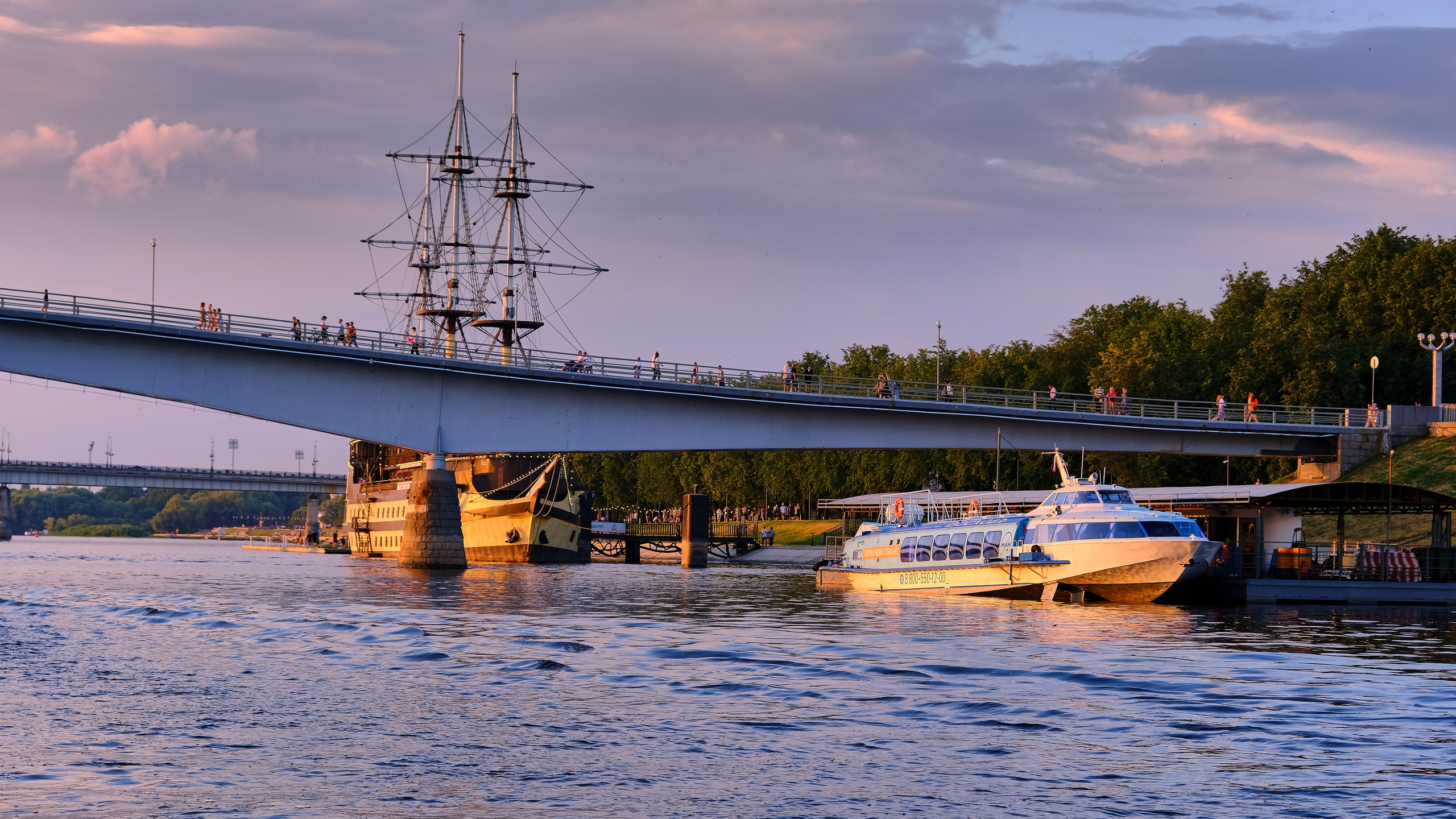 Господин Великий Новгород. Пейзажи Крайнего Севера. Баренцево море, Рыбачий, Средний, Немецкий