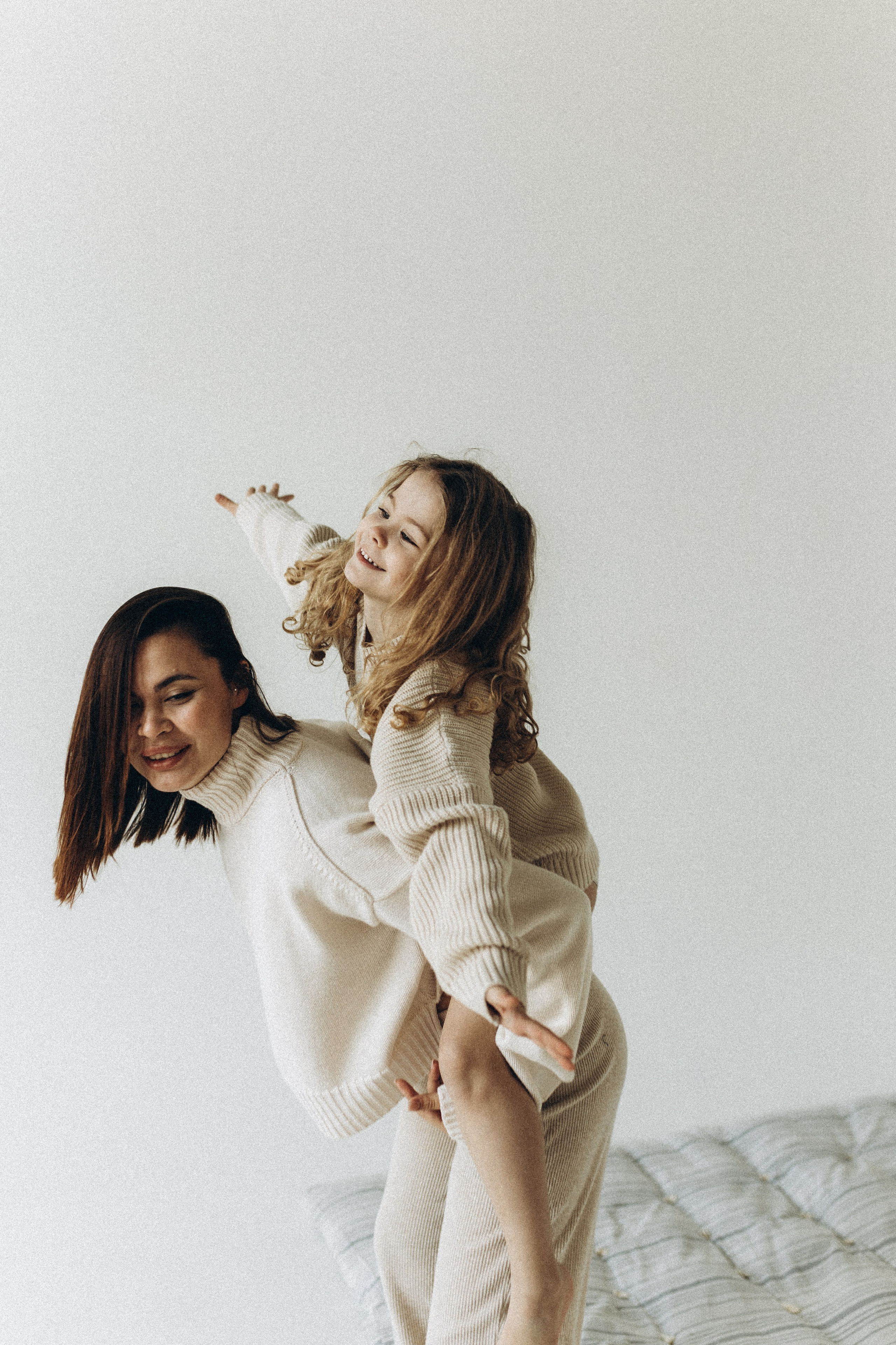 Алина, Алиса и Афина. Семейный фотограф в Новороссийске и Анапе Александра Яковлева