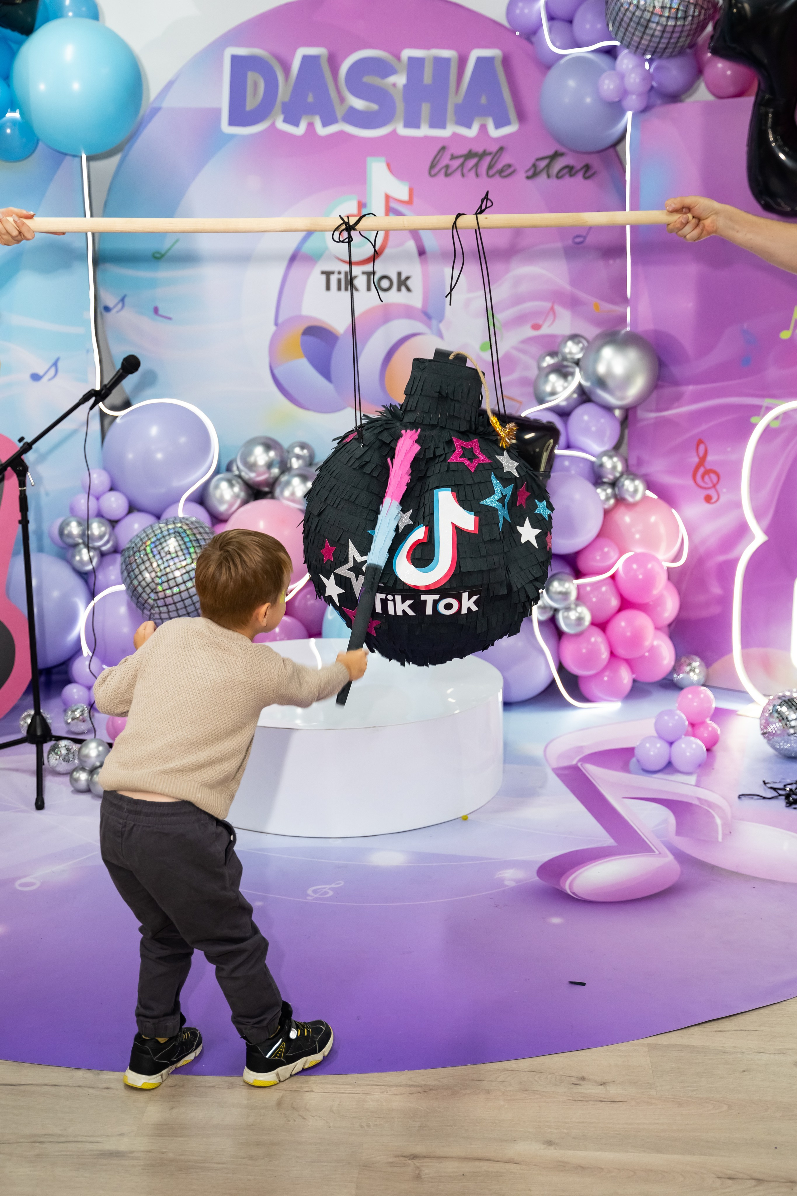 Tik Tok вечеринка. Фотограф в Одинцово, Москве