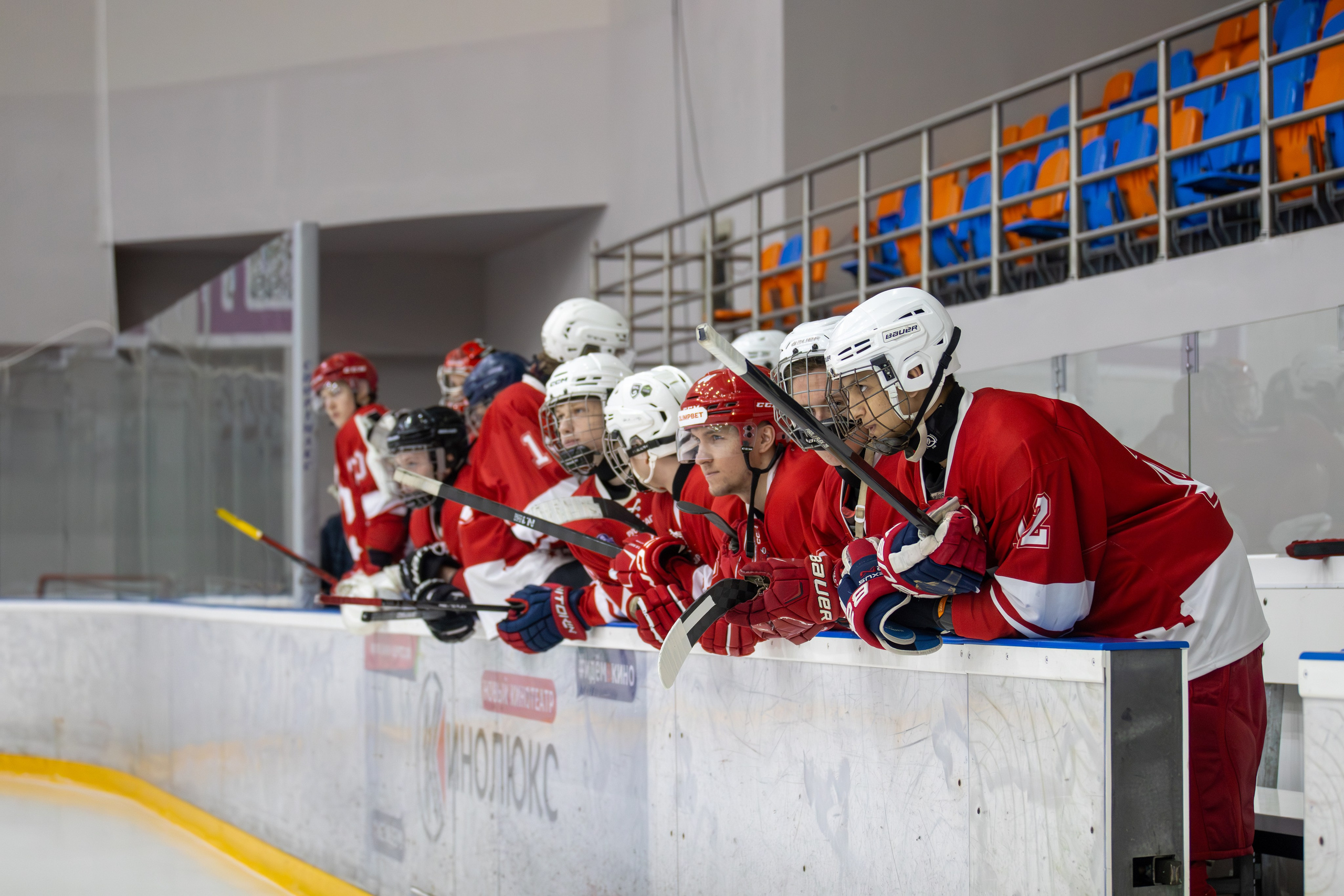 Хоккей Серпухов. Свадебный и семейный фотограф и видеограф в Серпухове — Игорь Антипов