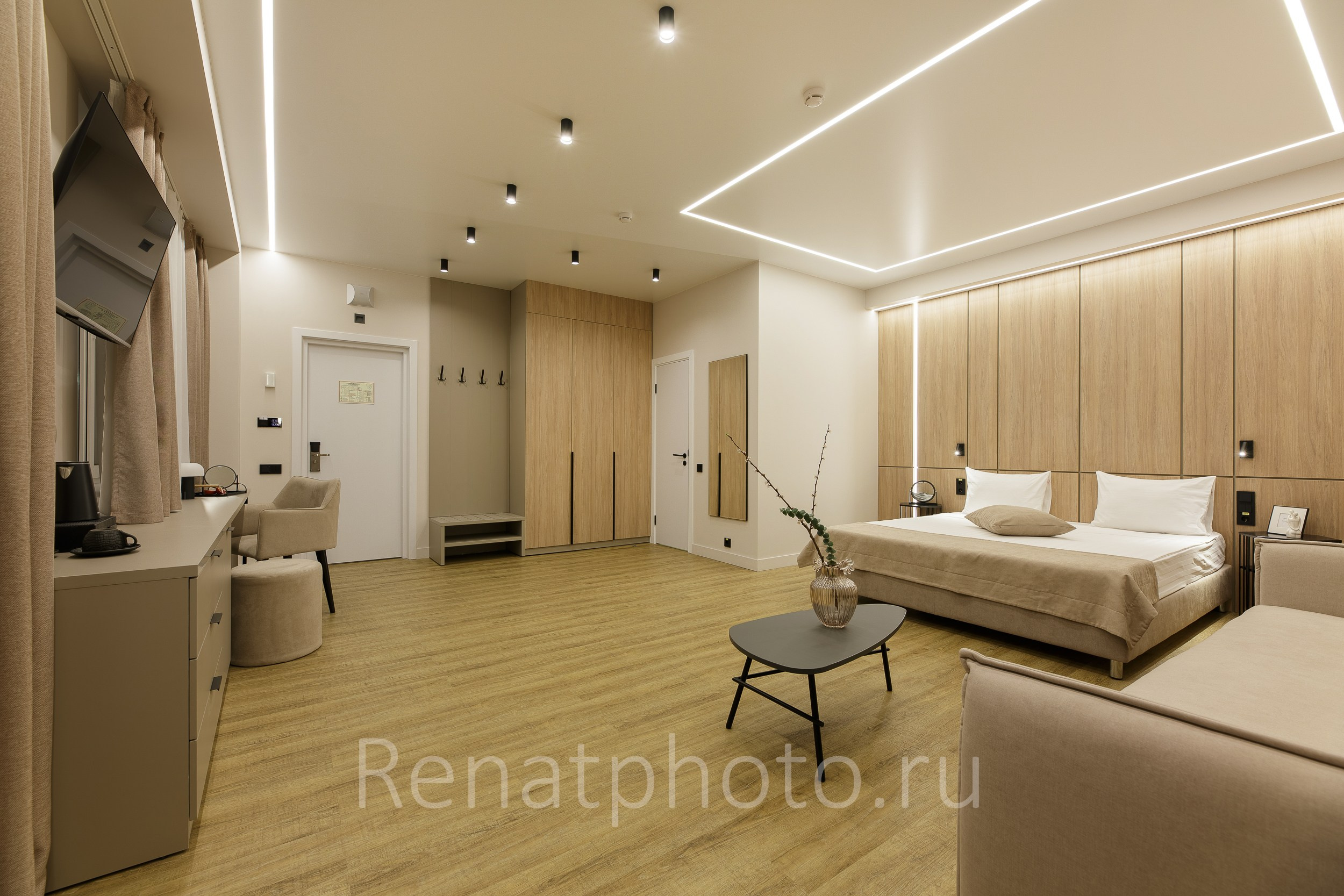 Интерьерная фотосъёмка отелей в г. Анапа. Профессиональная фотосъёмка интерьеров, предметная фотосессия еды для меню г. Анапа