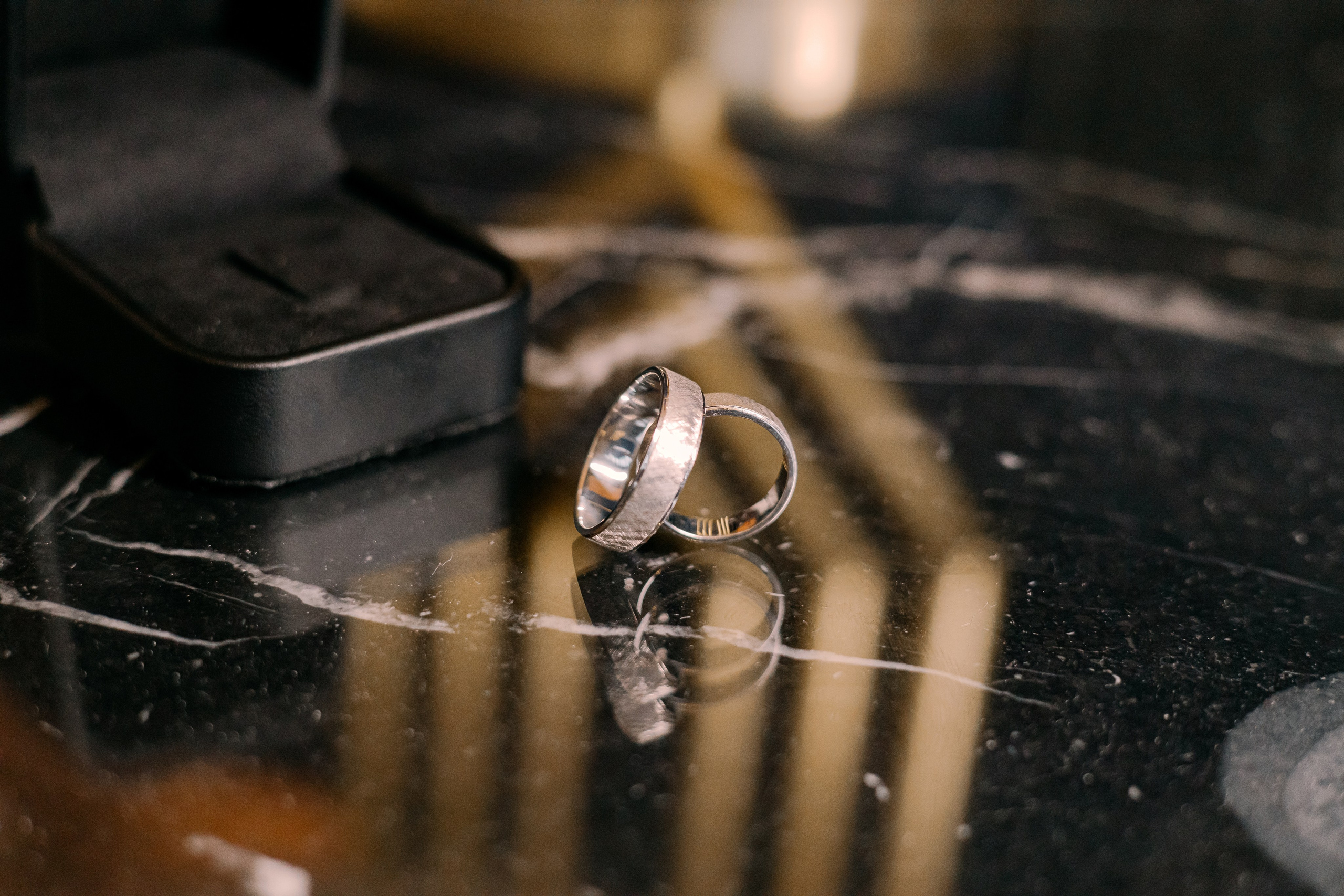 Свадебная фотосессия в Moscow Marriott Imperial Plaza. Свадебный фотограф Кирилл Шустров