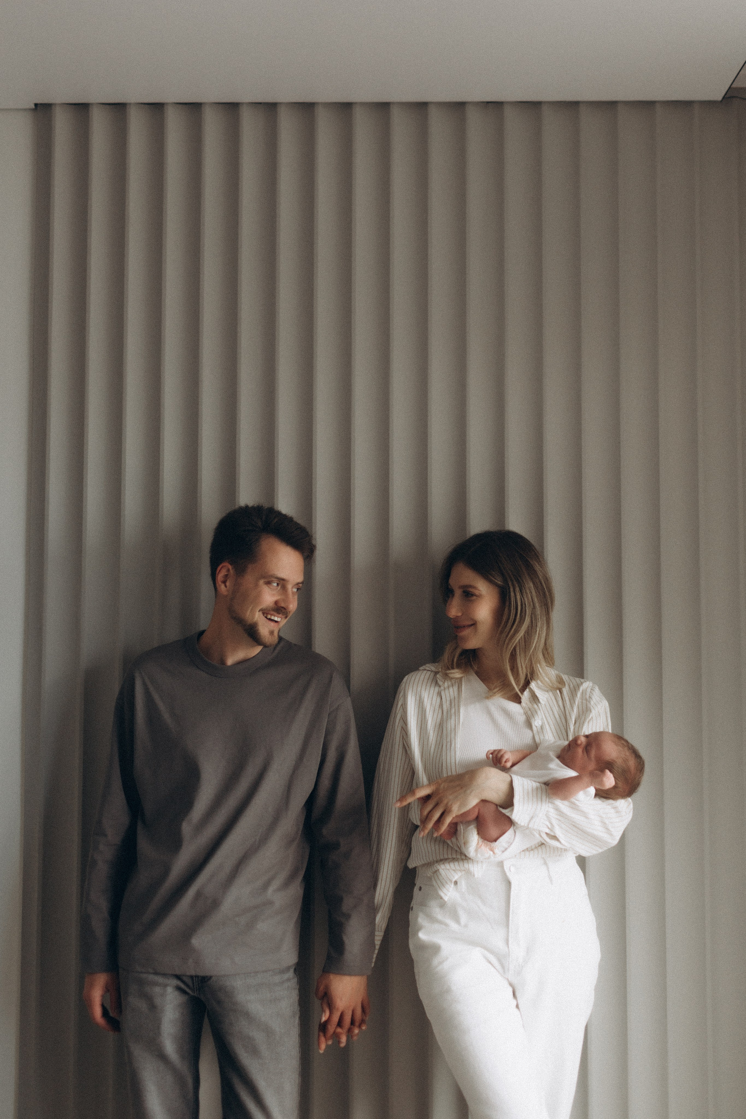 Виктория, Даниил и Лука. 3 недели. -