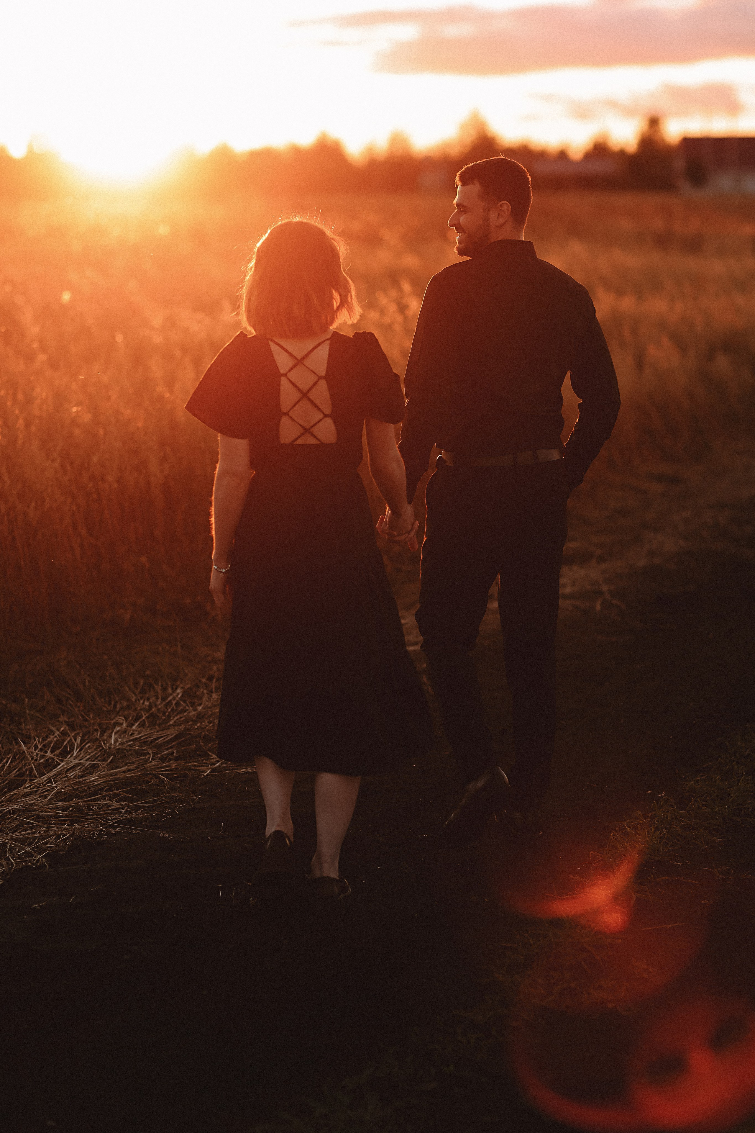 Поле. Семейный фотограф Тюмень, фотограф на роды Салмина Мария