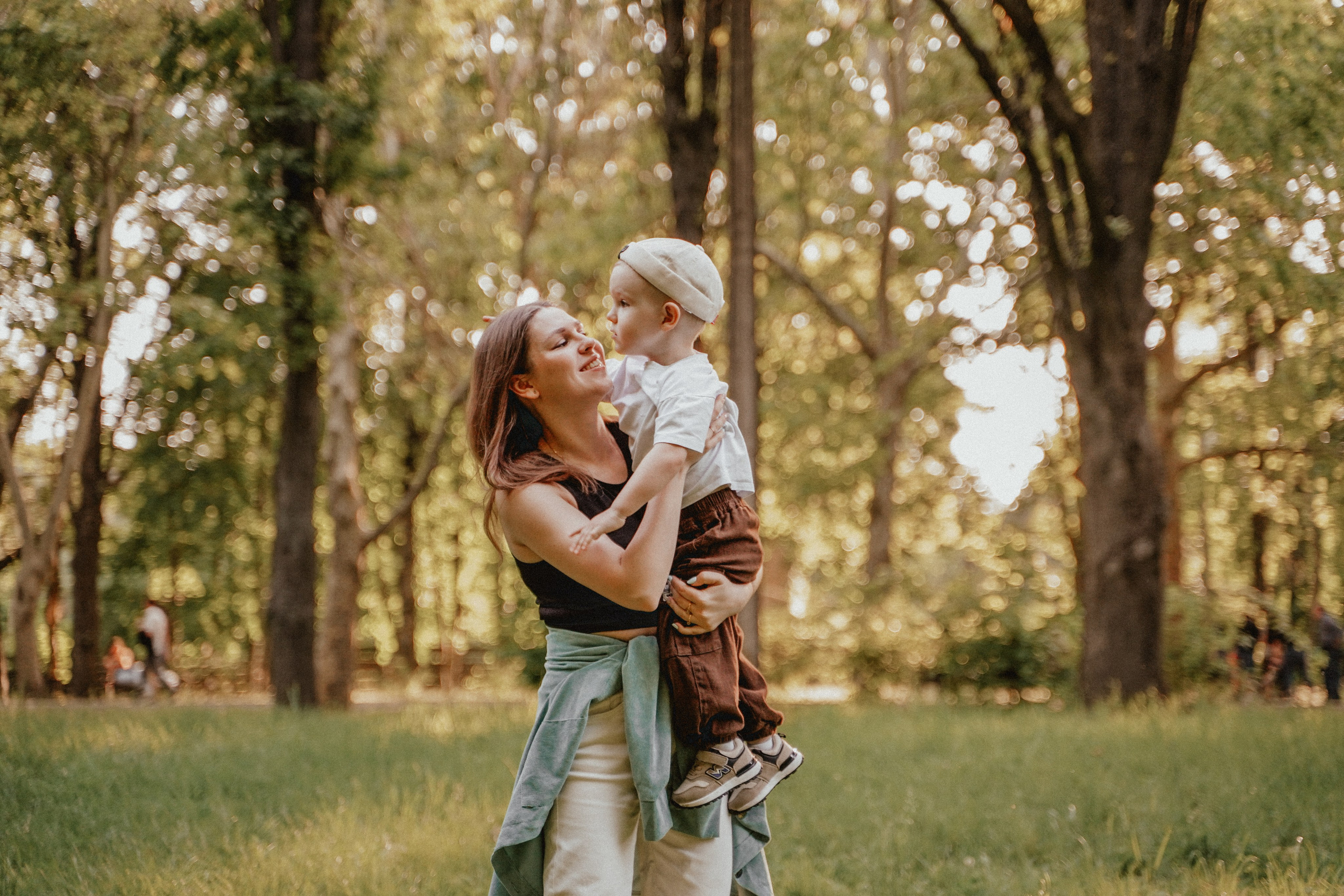 Семейная фотосессия со скейтом и самокатом. Семейный и женский фотограф в Краснодаре Анастасия Приймак