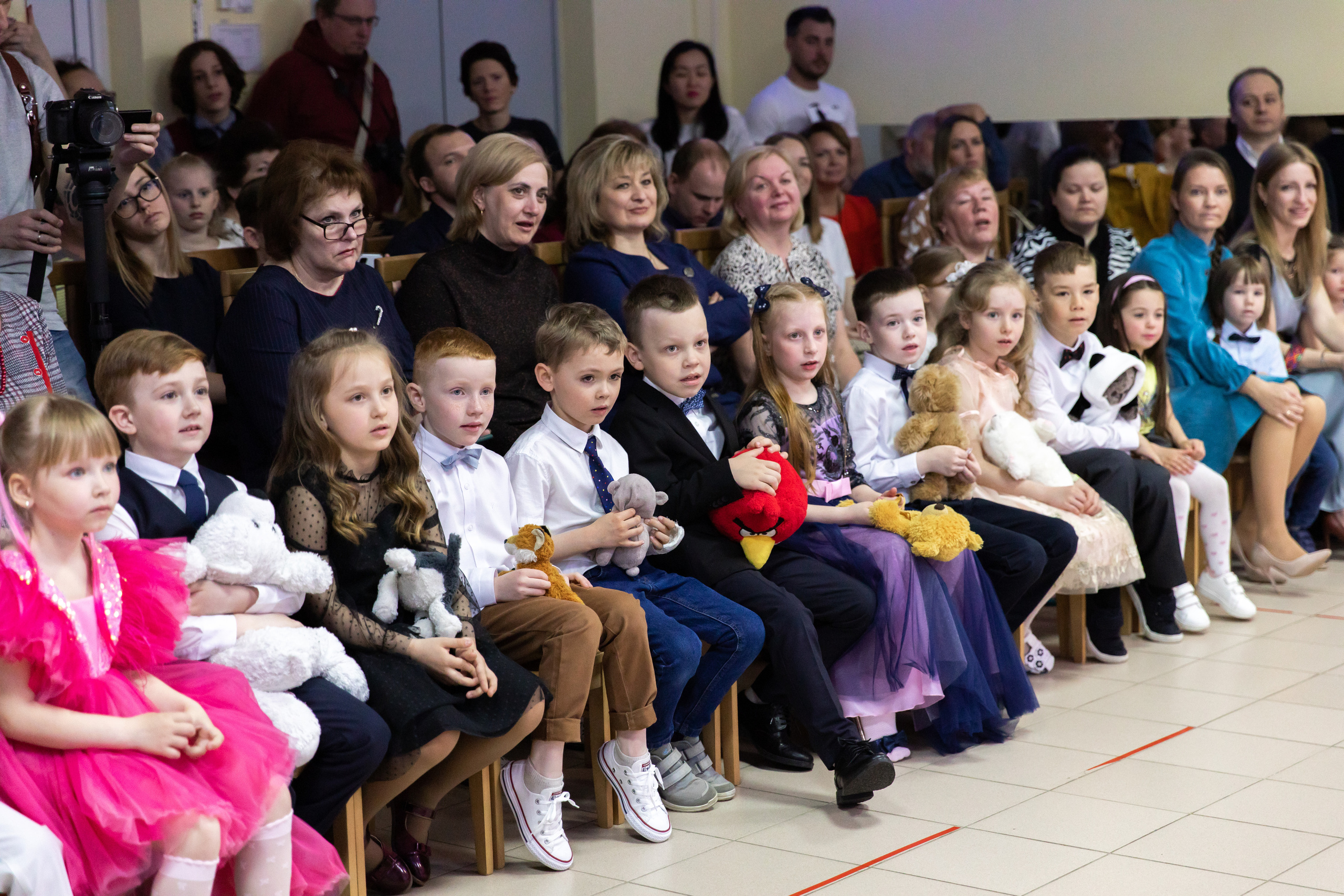 Фоторепортаж Выпускного. Фото, видео, авторские выпускные альбомы в Нижнем Новгороде