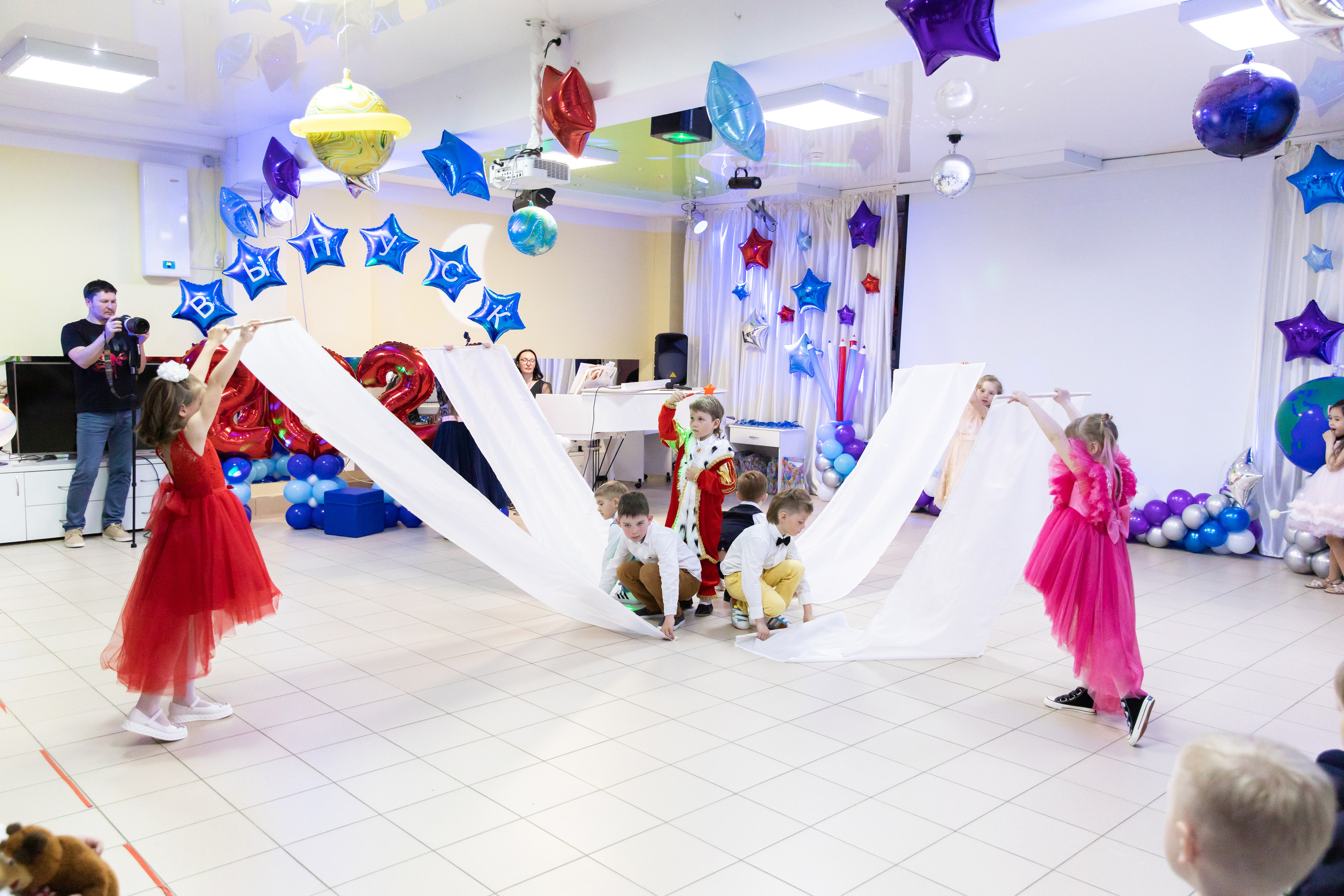 Фоторепортаж Выпускного. Фото, видео, авторские выпускные альбомы в Нижнем Новгороде