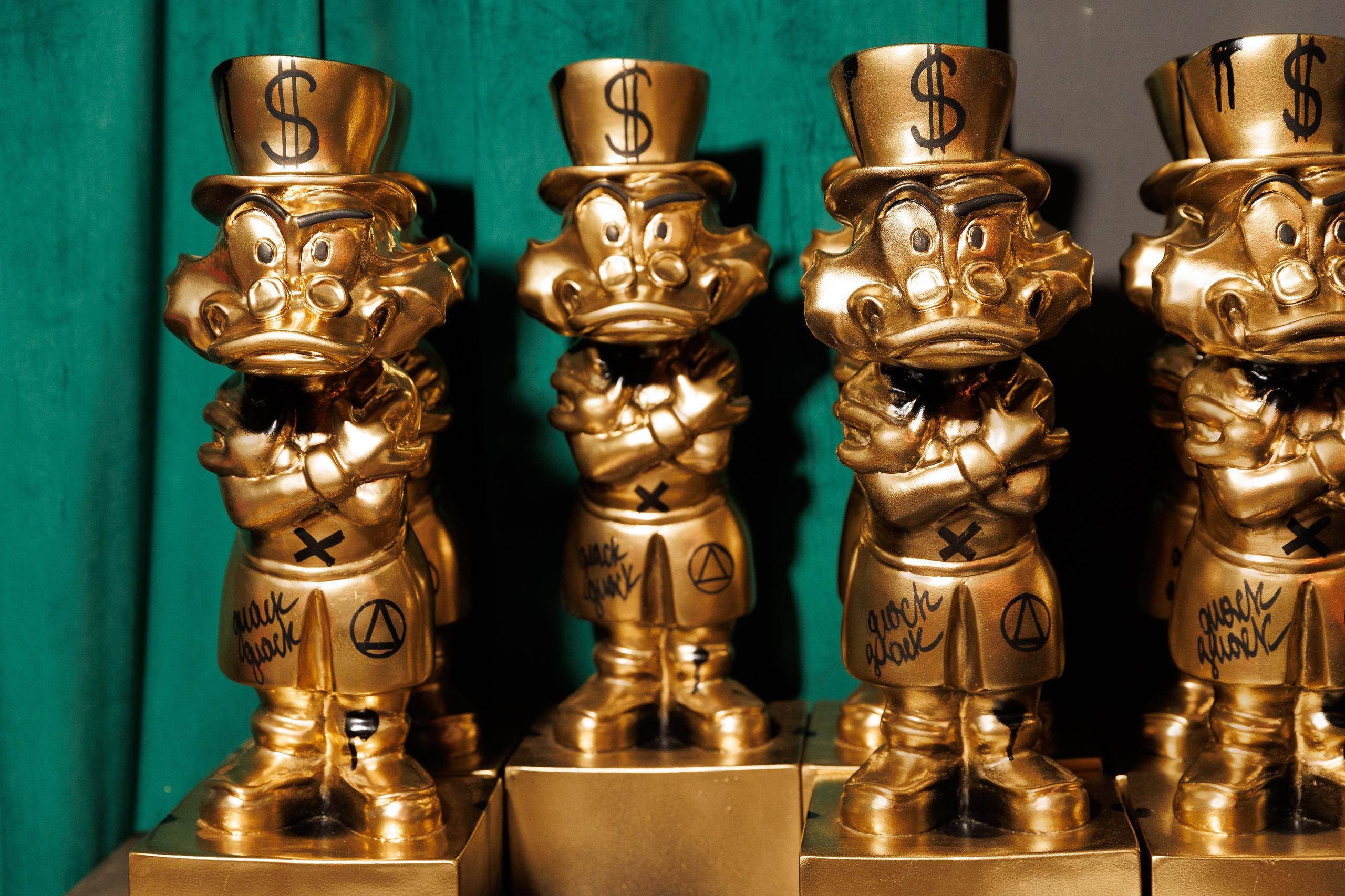 Новогодняя вечеринка клуба «Деньги»