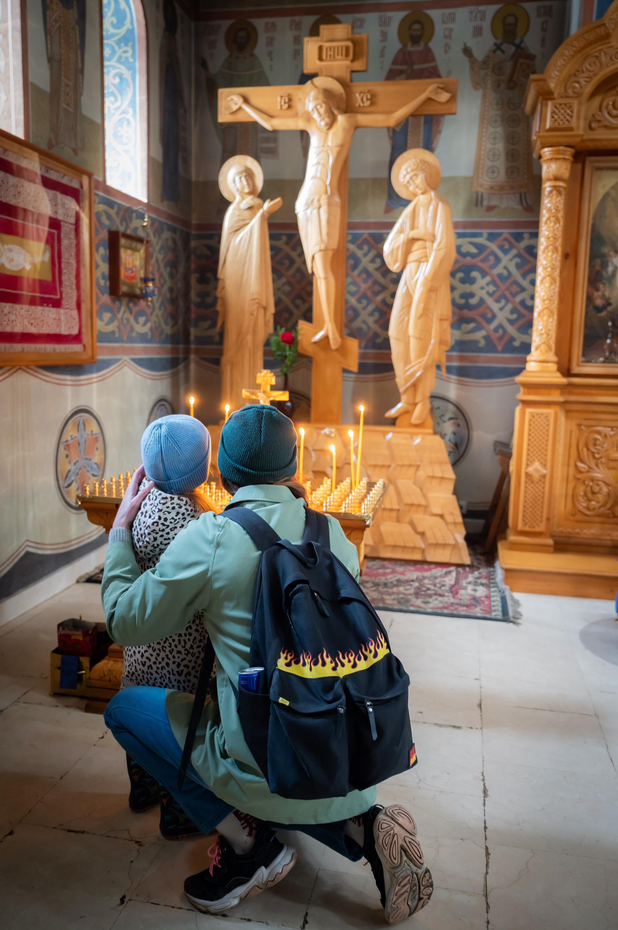 Паломническая поездка на Бутовский полигон. Антон и Татьяна Денисенко — В храме