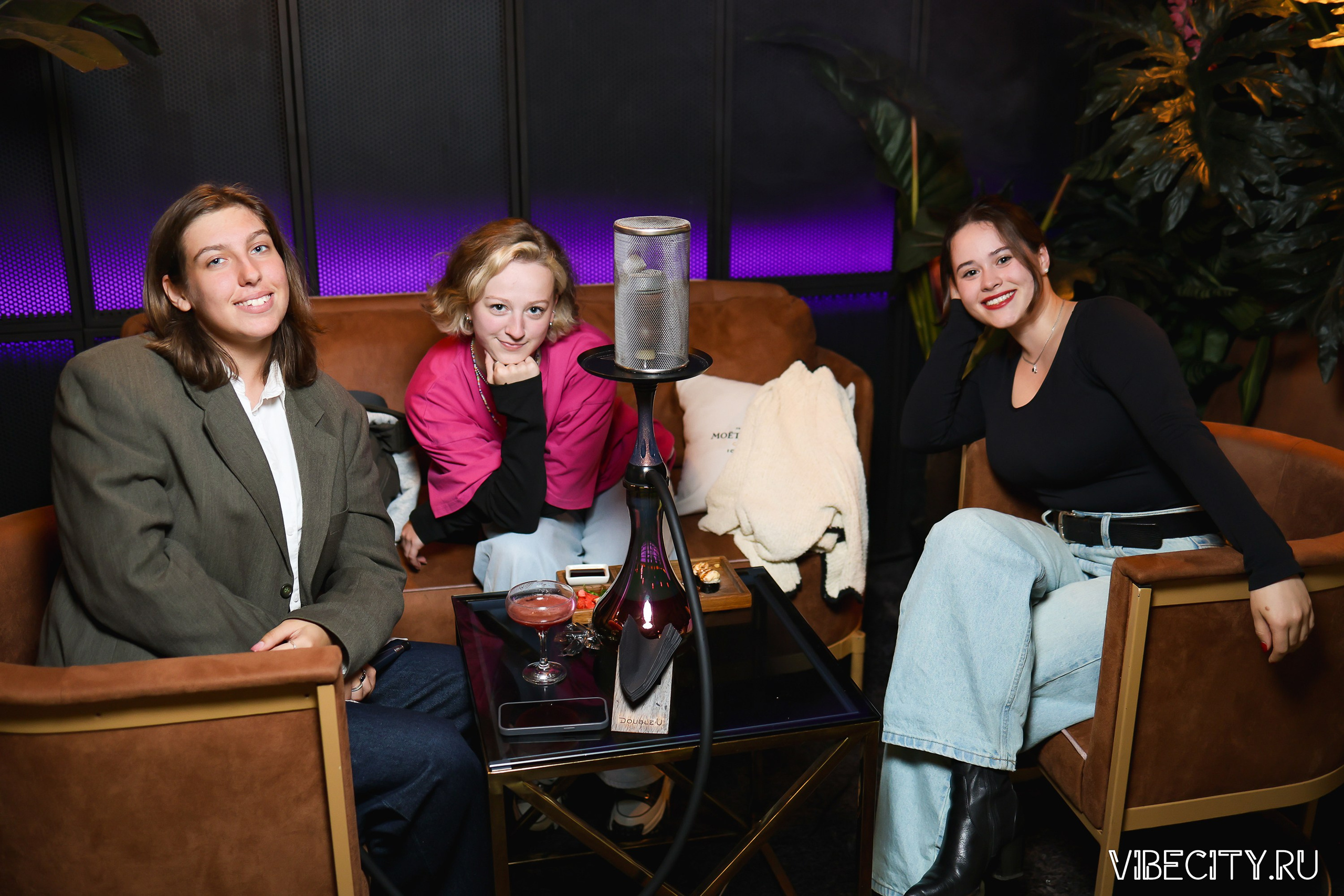 DOUBLE U. VIBECITY.RU Вайб Сити Ру Фоторепортажи Фотоотчеты Калининград