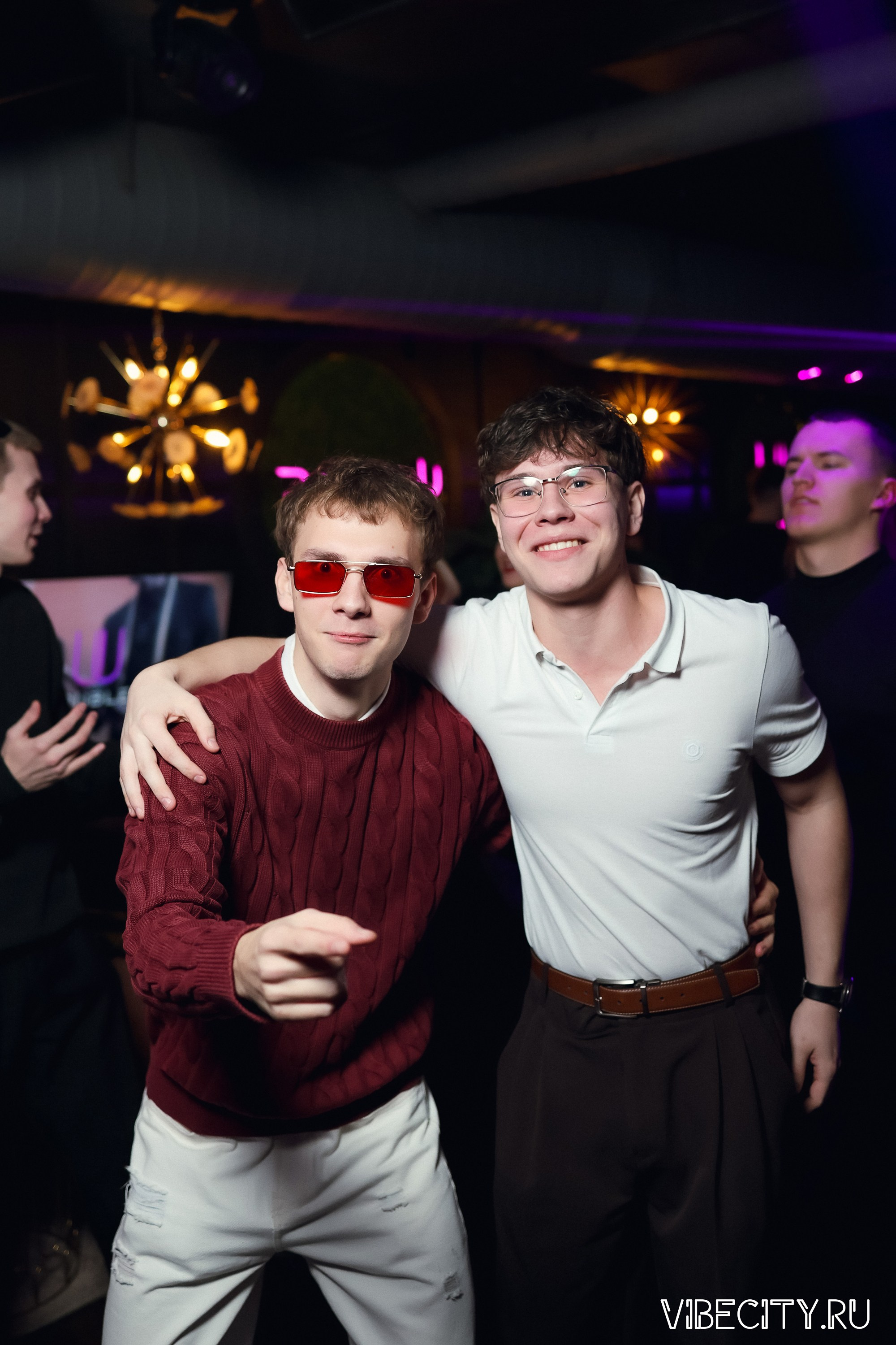 DOUBLE U. VIBECITY.RU Вайб Сити Ру Фоторепортажи Фотоотчеты Калининград