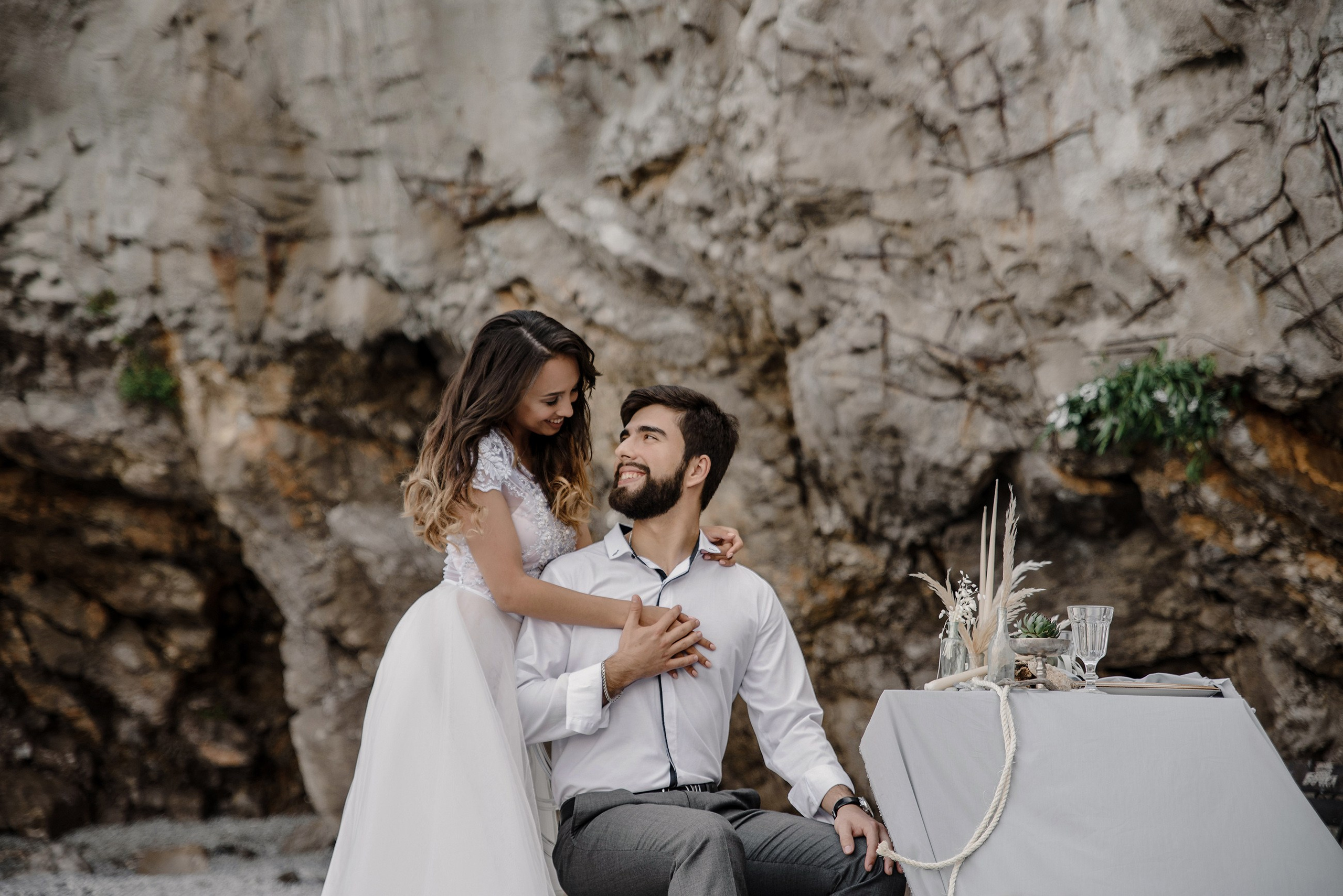 Свадебная фотосессия и выездная регистрация брака на берегу моря. Свадебный и семейный фотограф в Москве Светлана Зоткина