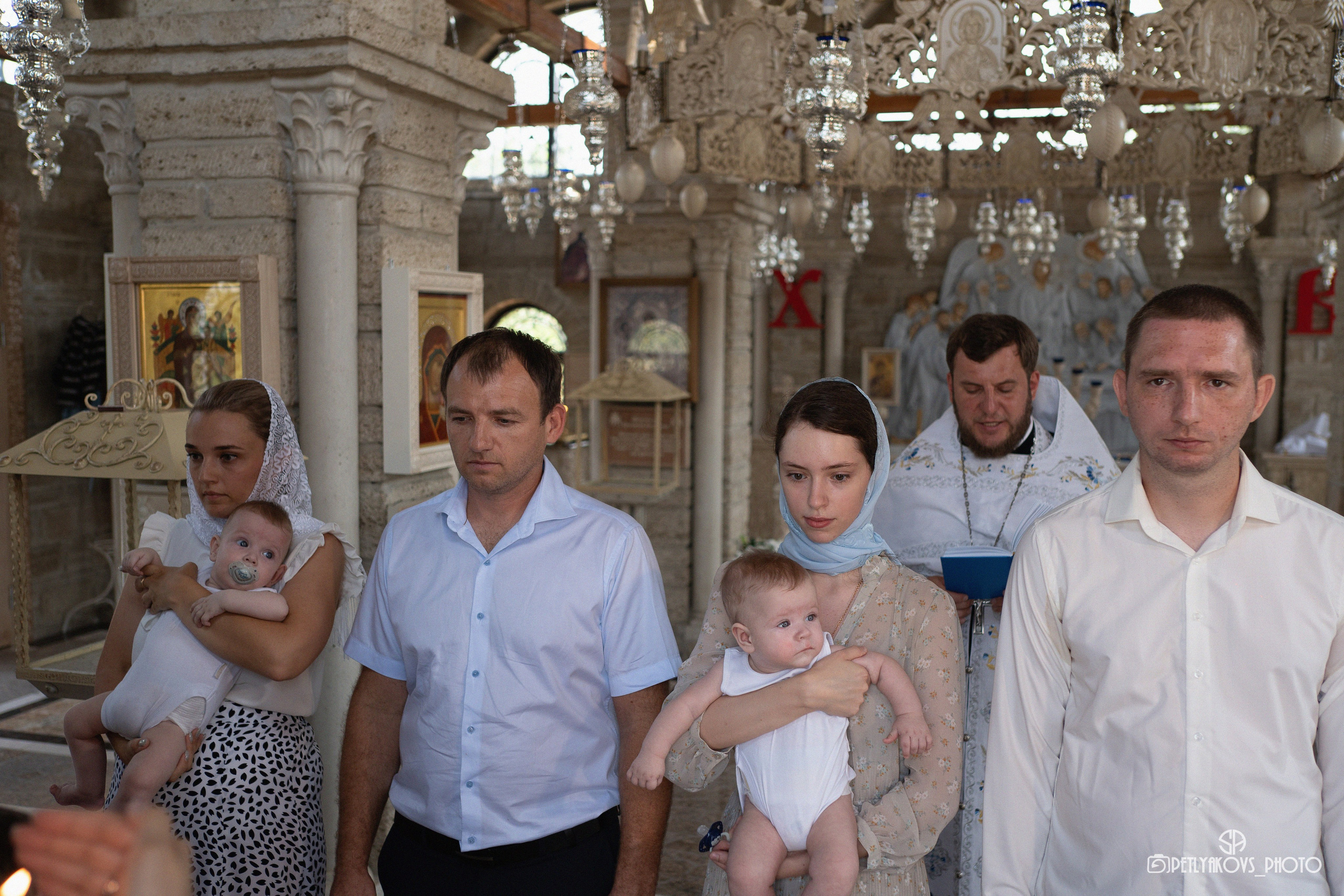 Таинство крещения Дмитрия и Николая. Фотограф, видеограф Пятигорск, Ставрополь, Ессентуки, Petlyakovs_photo