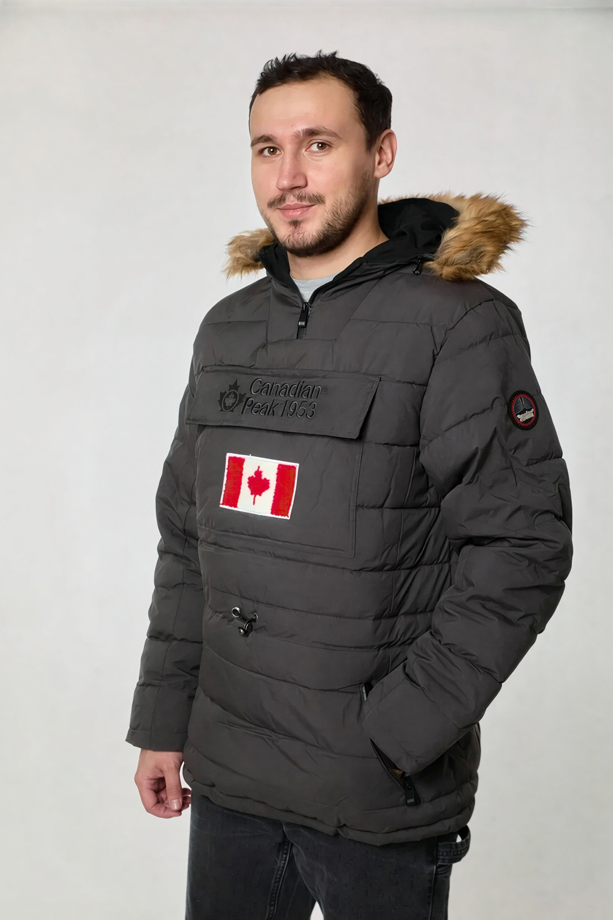 Дмитрий Б. Мен. Фото и видео продакшн в Москве — съемка для брендов и маркетплейсов