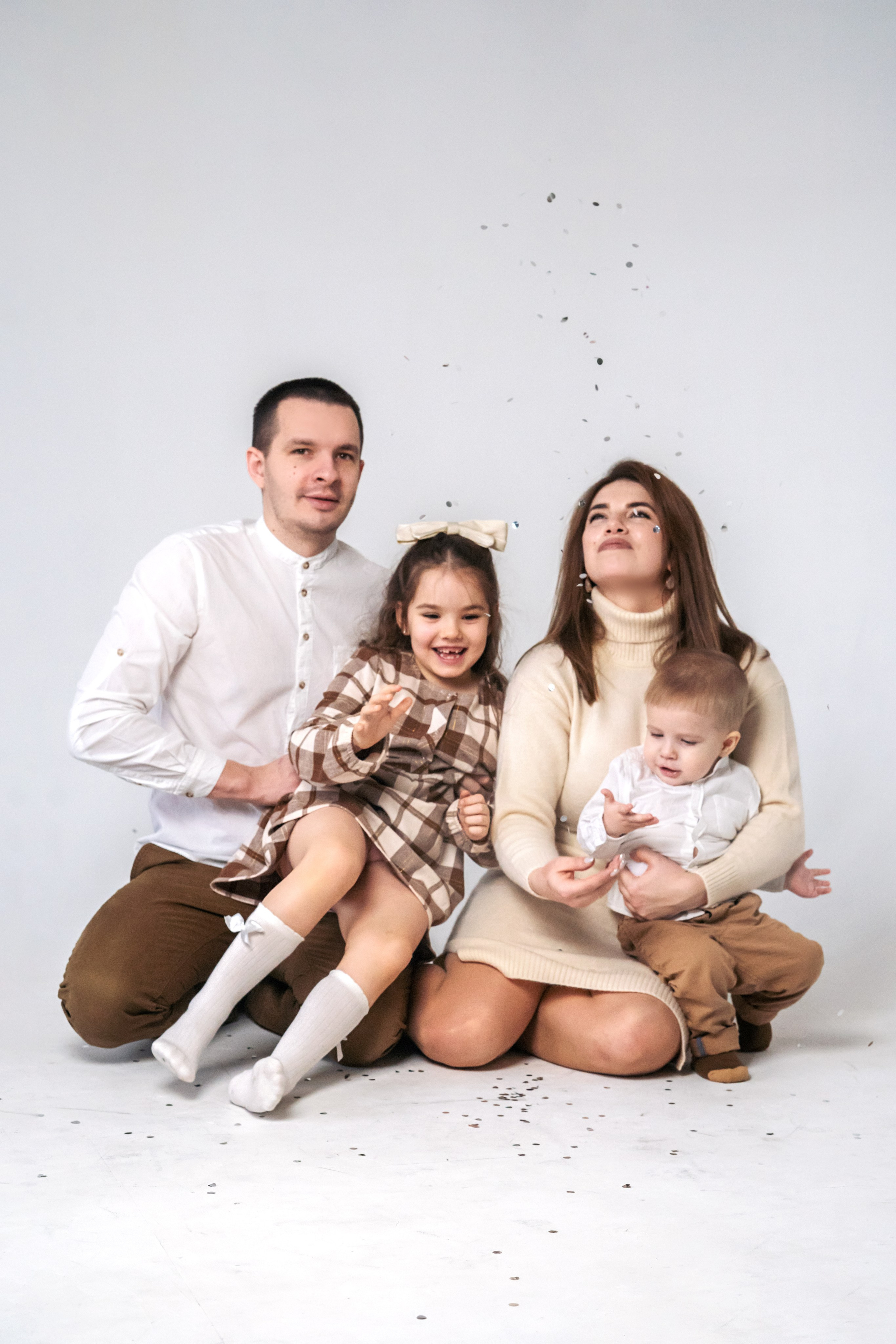 Семейная съемка. Мила Посвит Фотограф новорожденных в Тобольске