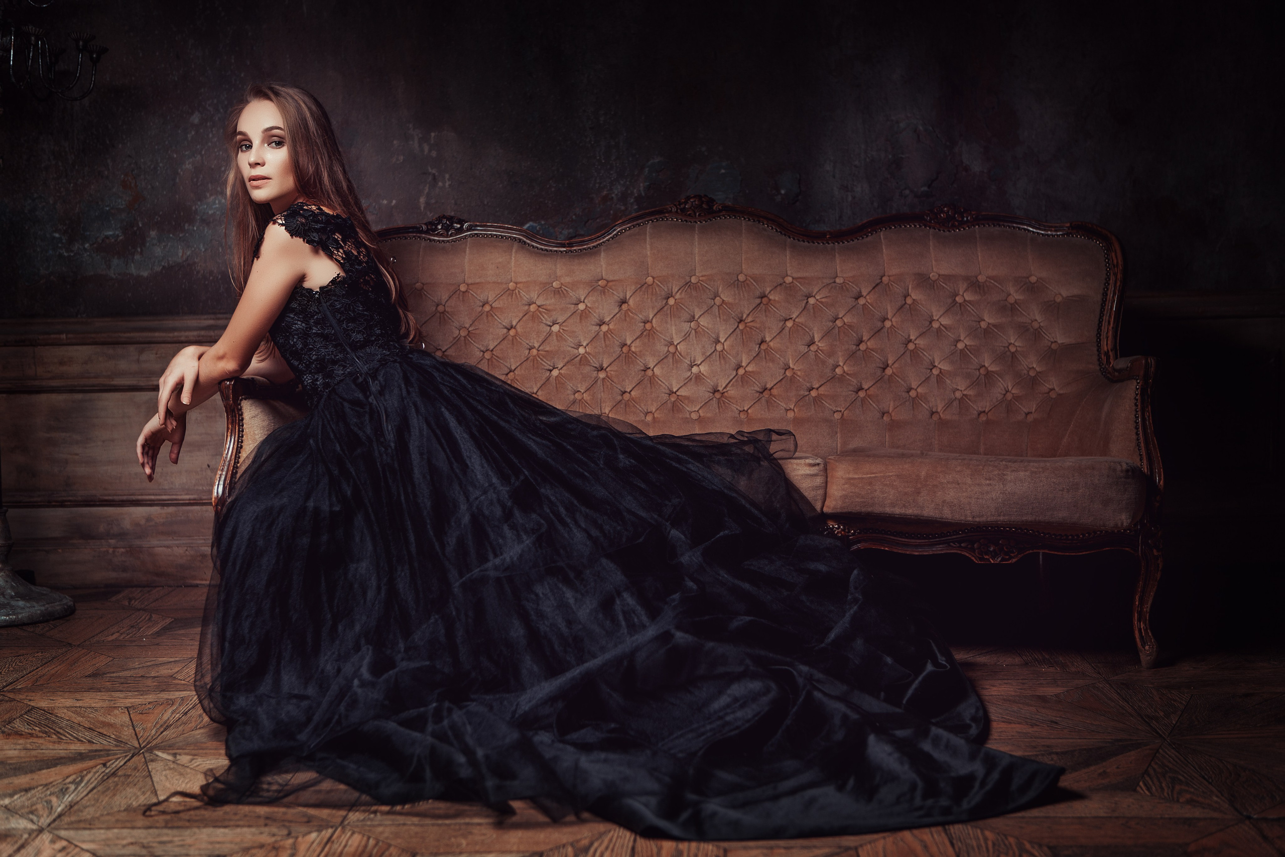 PORTRAITS. VALROSSO.COM