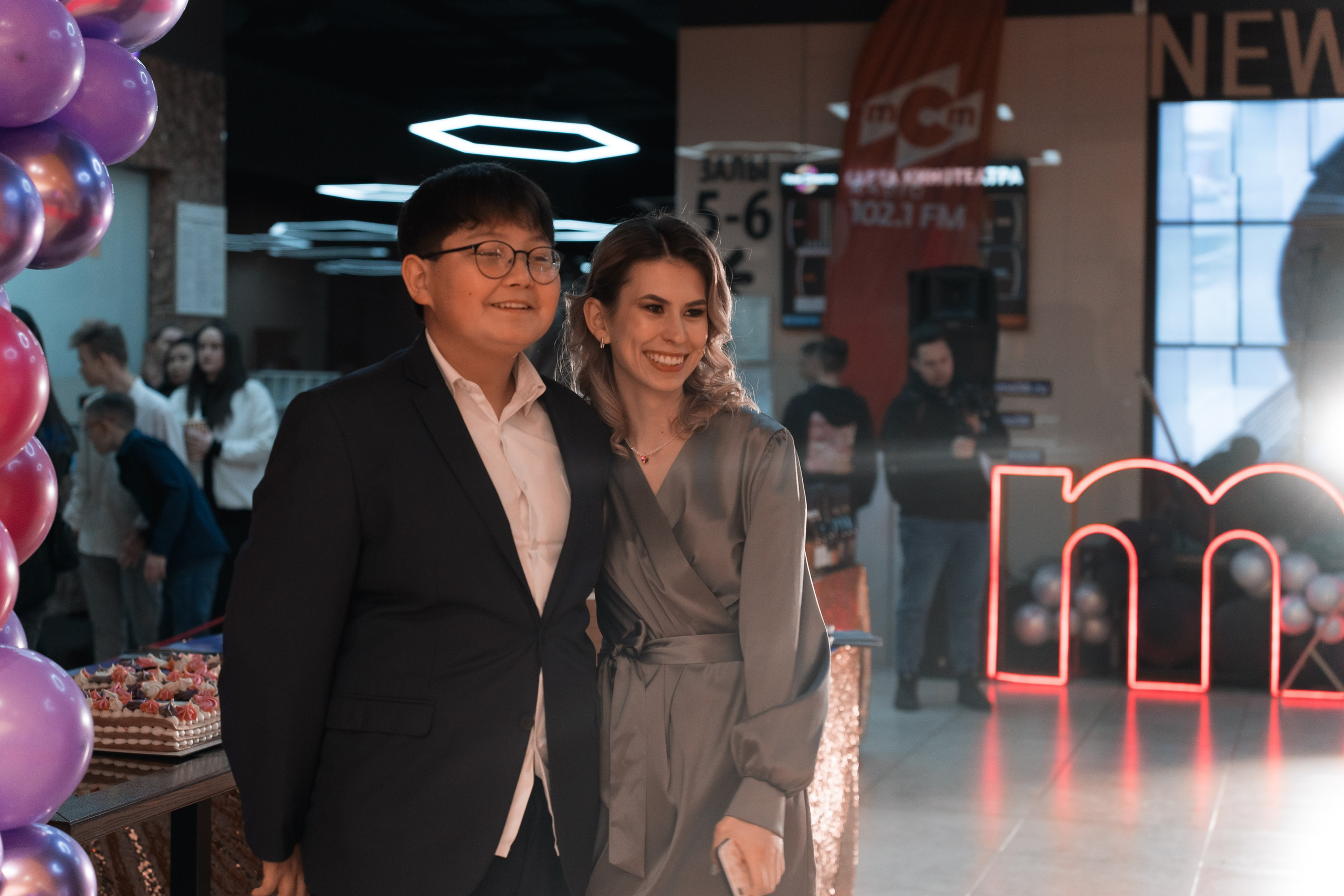 Веб-сериал «МЫ». Для тех, кто не ждёт удачи, а создаёт её. Каждая фотосессия — это твой момент, твой стиль, твой успех. 📸