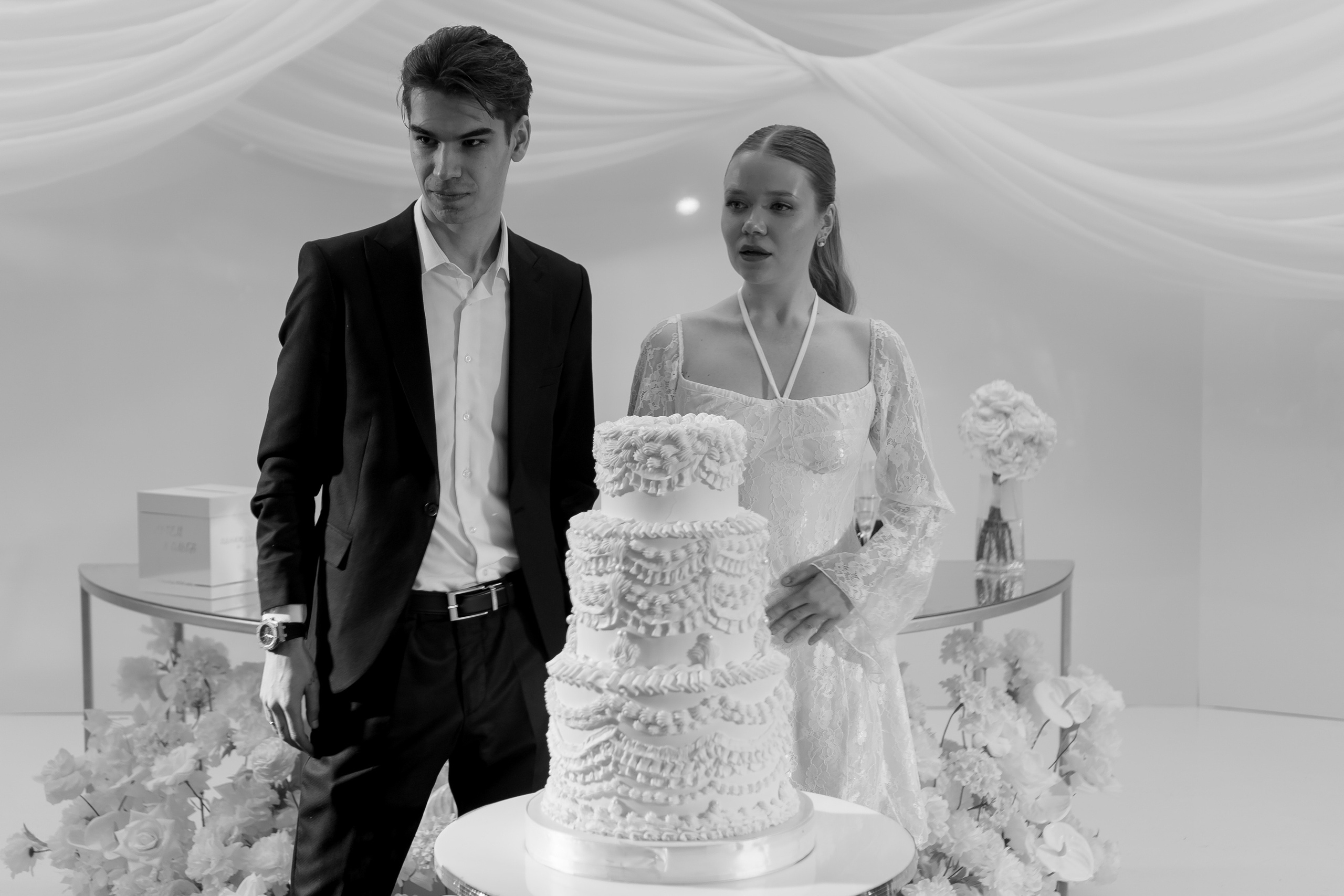 СВАДЕБНЫЙ ТОРТ. ФОТОСЕСИИЯ БАНКЕТА (СНЯТО В СИБИРЕ В НИЖНЕВАРТОВСКЕ). Профессиональный фотограф, Санкт-Петербург — Виктория Богомолова