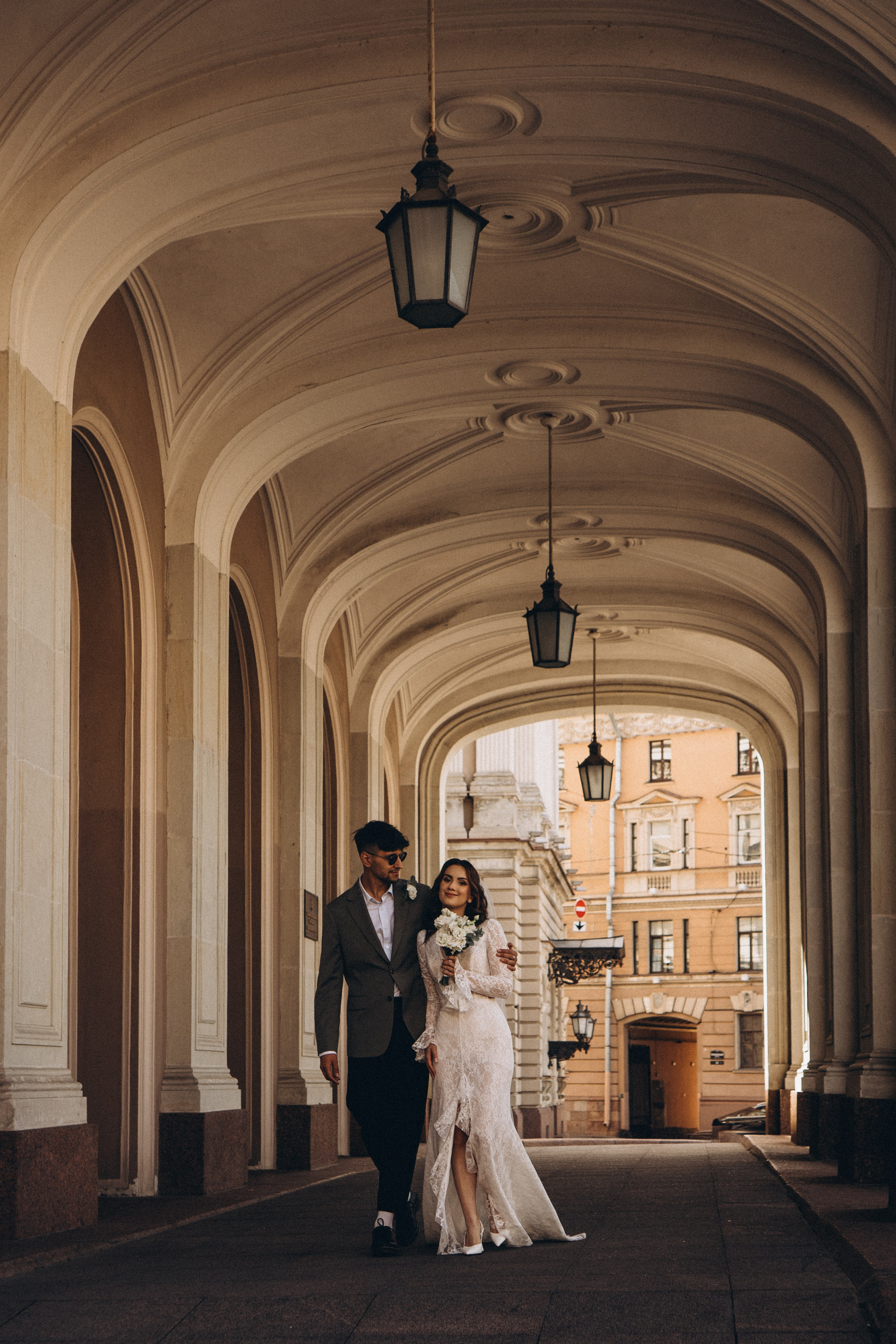 СВАДЕБНАЯ ПРОГУЛКА ВОЗЕ ИСАИКЕВСКОГО СОБОРА АСТОРИИ И ЗАКОНОДАЛЕТНОГО СОБРАНИЯ. Профессиональный фотограф, Санкт-Петербург — Виктория Богомолова