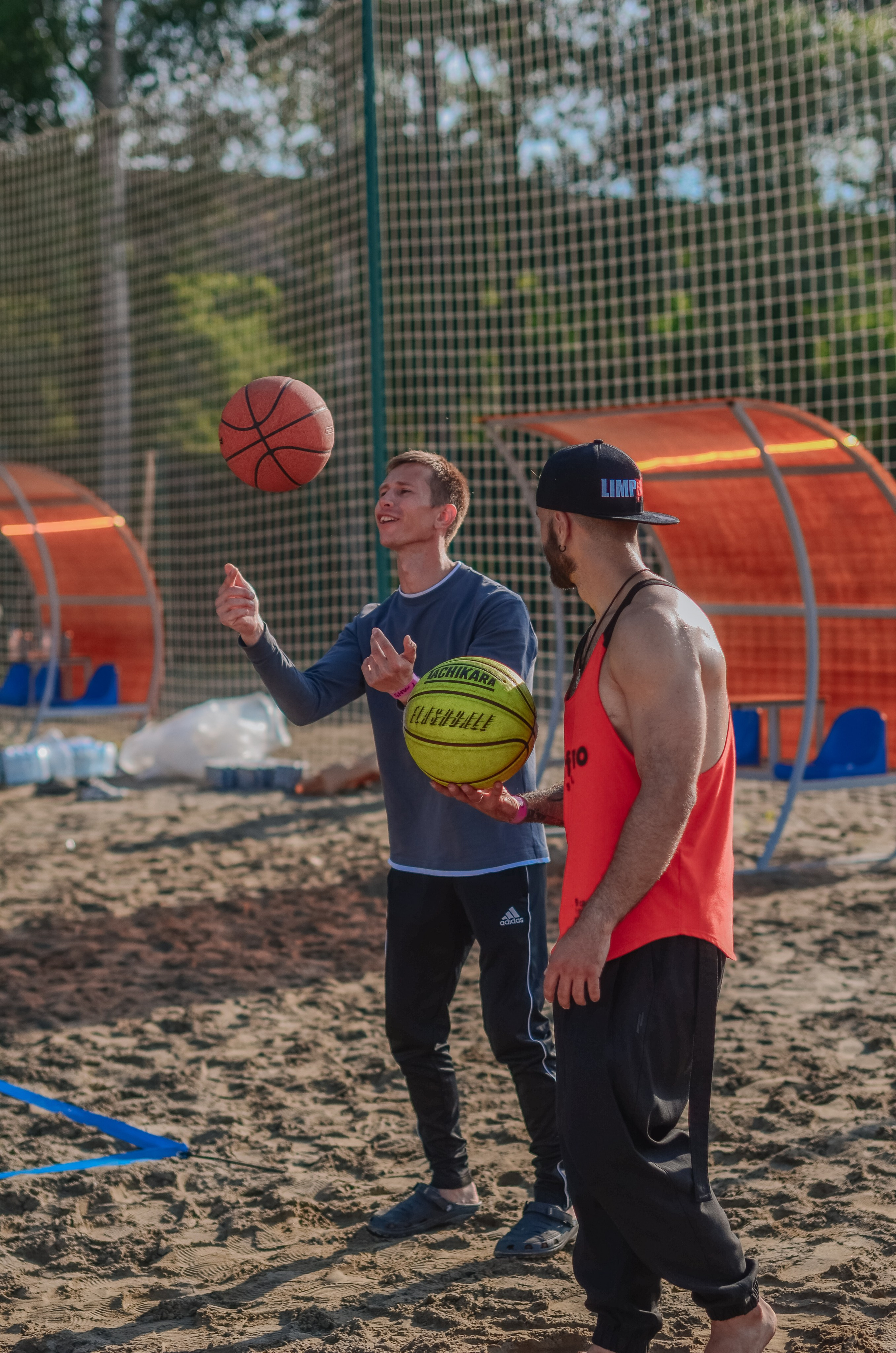 Фестиваль «Грань» 2025. Спортивная площадка. Денисова Аля — фотограф для парных съемок и индивидуальных историй в Барнауле