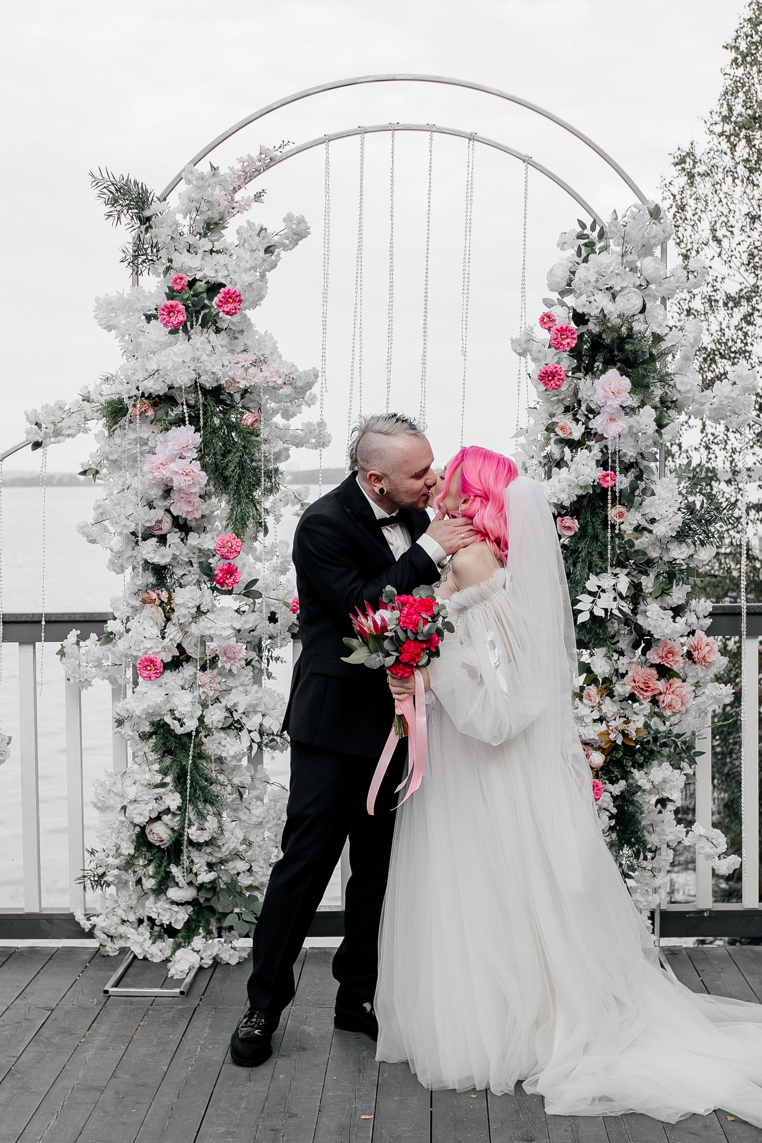 Саша и Таня 2024. Свадебный и портретный фотограф Алина Иванова. Екатеринбург-Москва