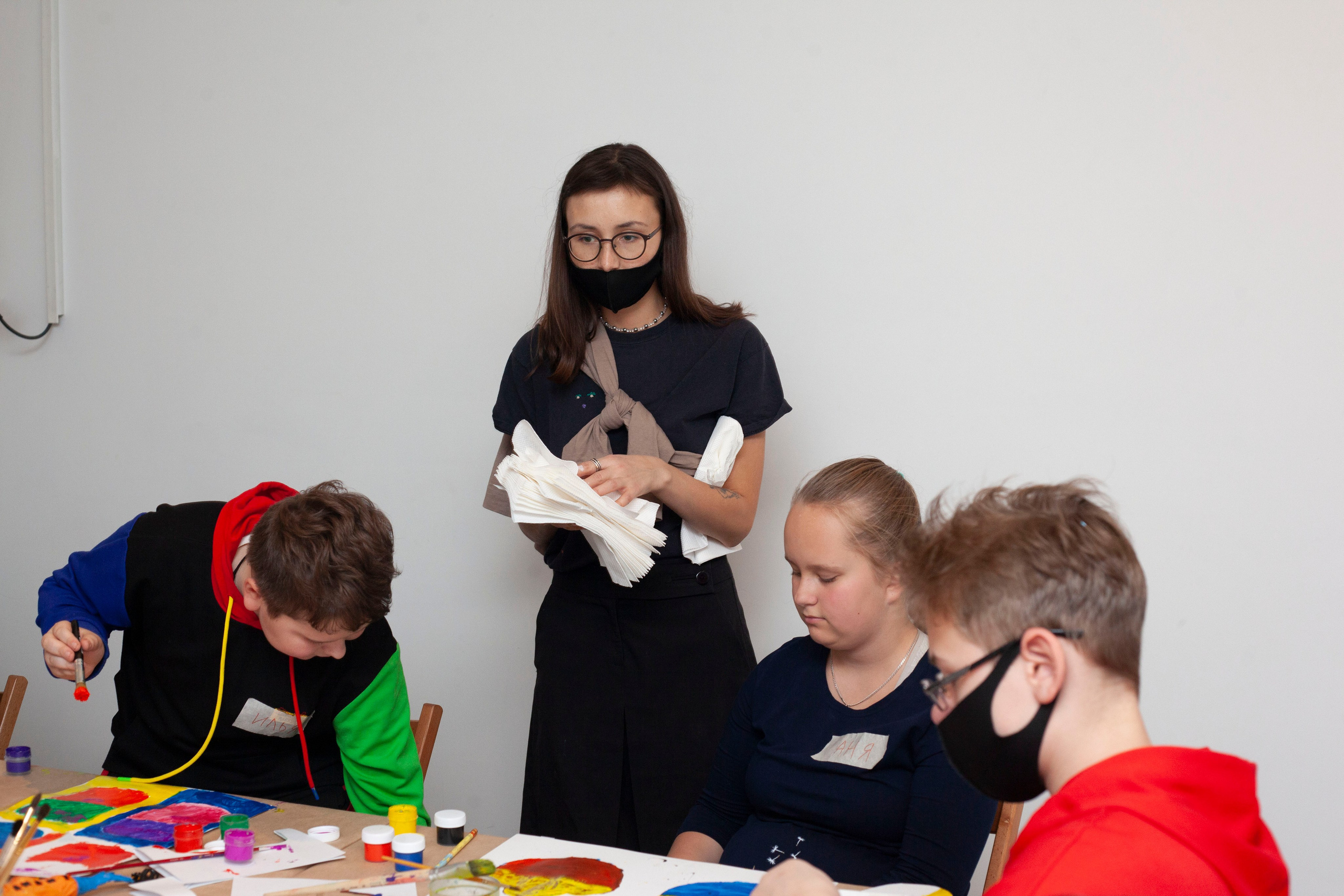 Детский мастер-класс в ММОМА. Stanislav Baryshev — People. Emotions. Atmosphere