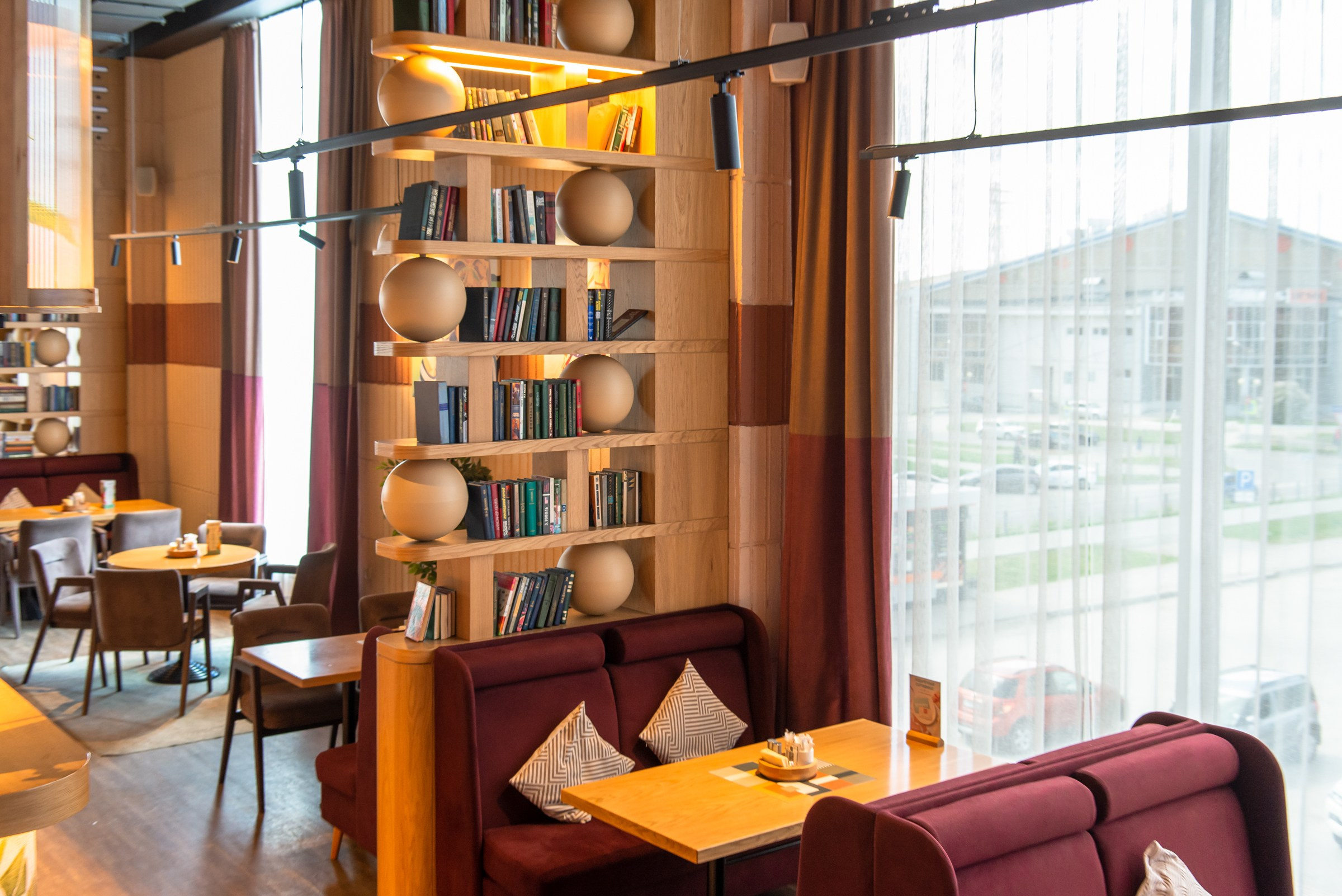 Своя Компания. Профессиональный фотограф в Екатеринбурге Ирина Смирнова