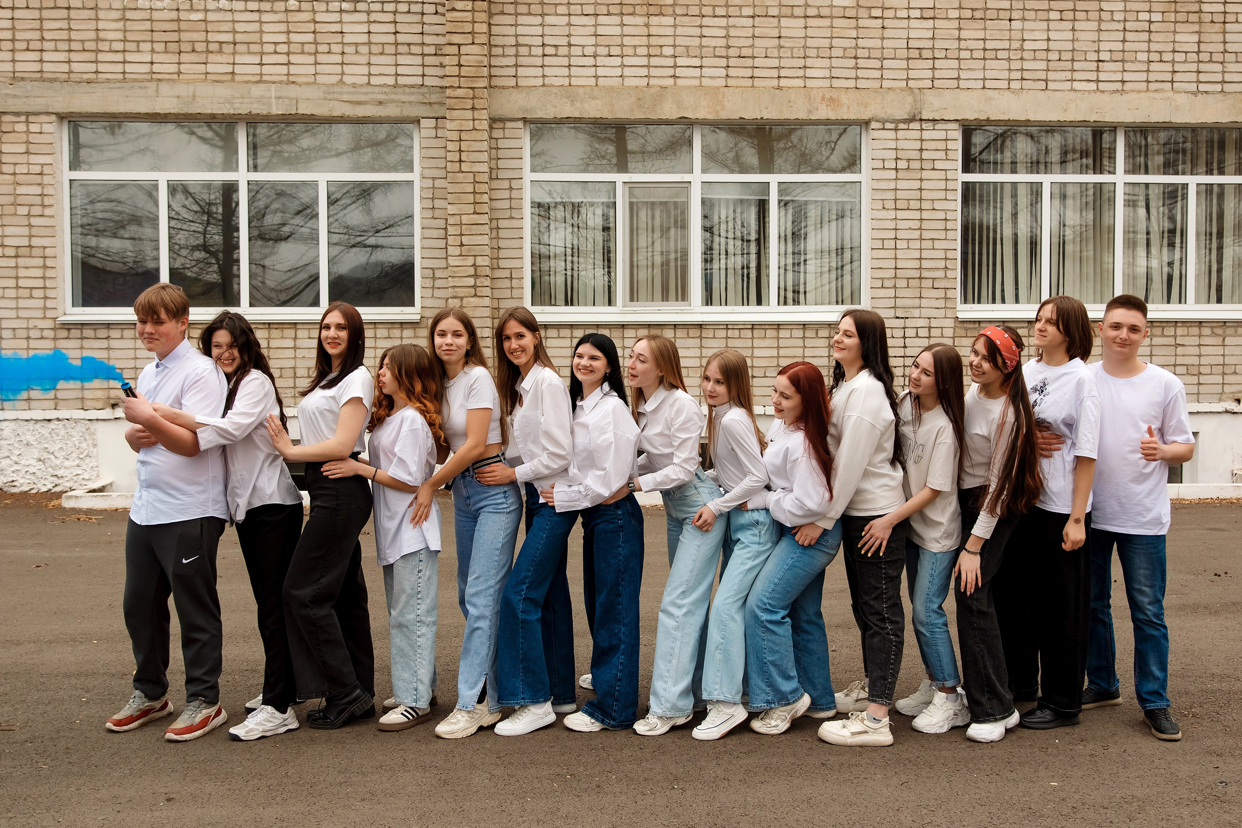 11 класс с. Барабаш. Фотограф Любовь Корниенко, Примоский край