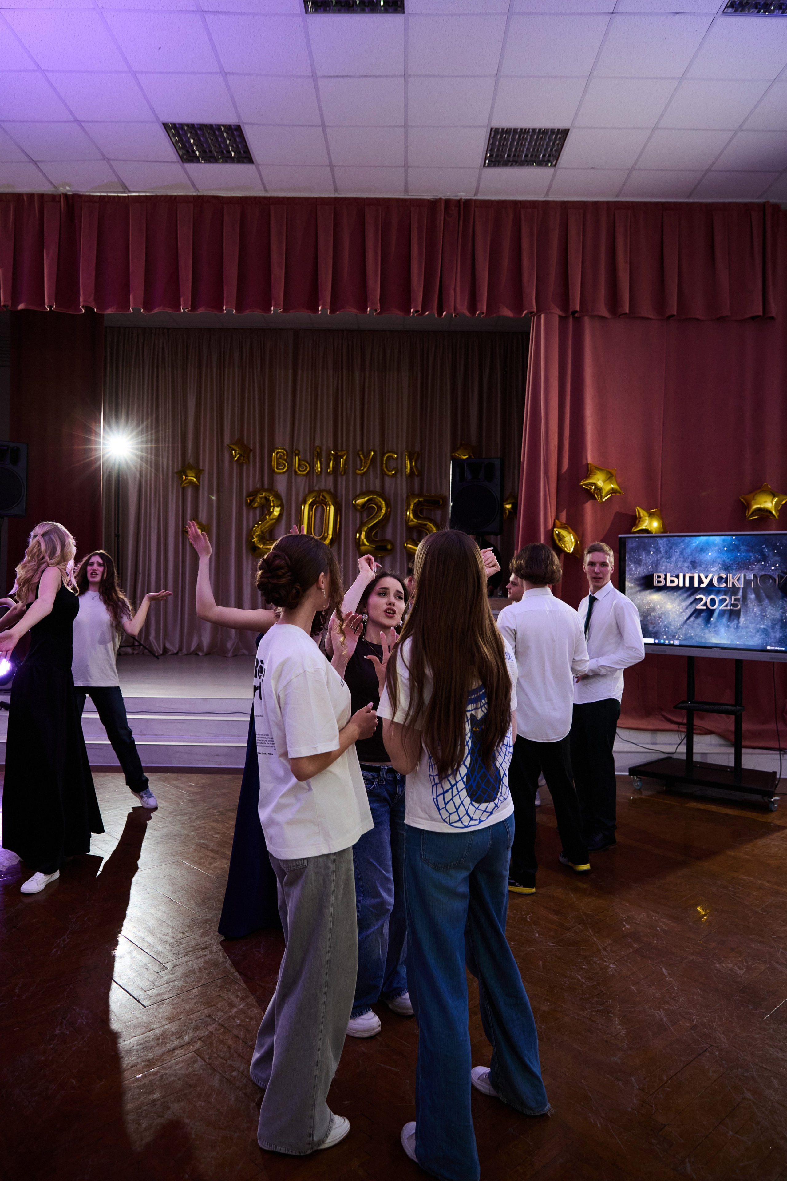 Выпускной 11 класс. Свадебная, репортажная фотосъемка и видеосъемка в Минске. Илья и Юлия Ширмановы. Фотограф | Видеограф | Минск