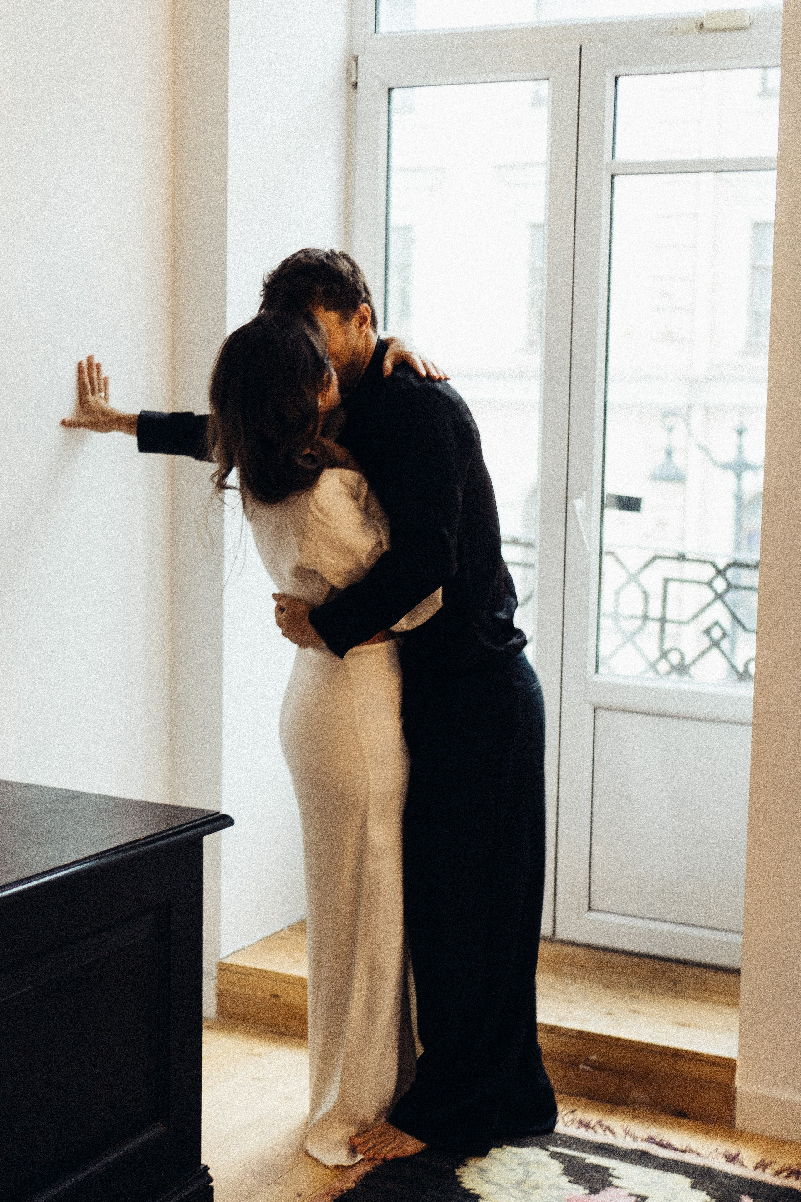 УТРО ЖЕНИХА И НЕВЕСТЫ В ПИТЕРСКОЙ КВАРТИРЕ И СЬЕМКА С СВАДЕБНЫХ ОБРАЗАХ. Профессиональный фотограф, Санкт-Петербург — Виктория Богомолова