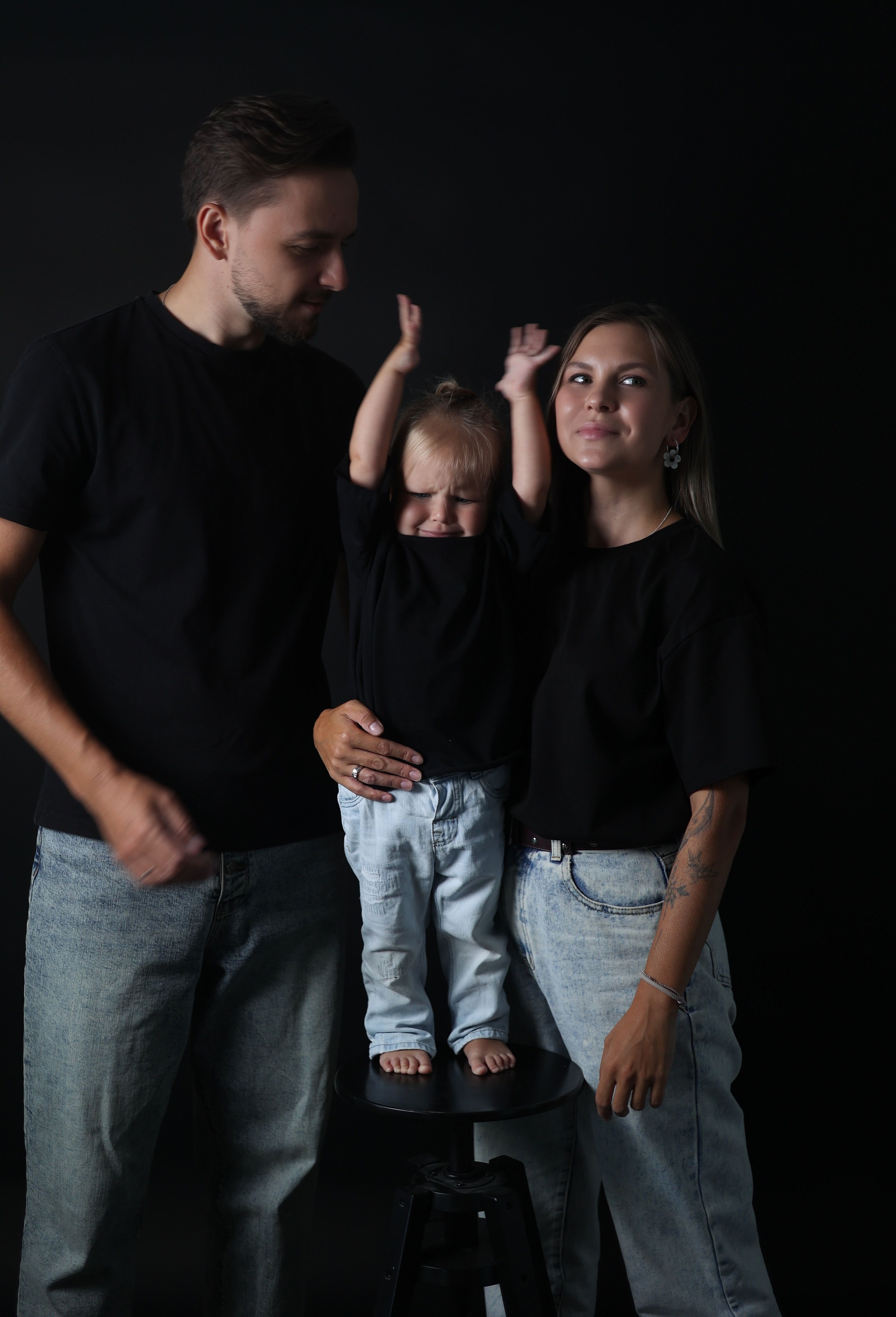 Фотосессия Алены, Алисы и Андрея. Фотограф ANNA GEREIHAN