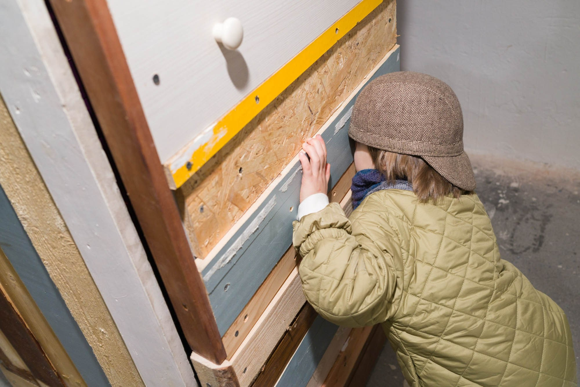 Вернисаж выставки «Параллельные сны» @ 10.203. Фотограф Саша Оверчук