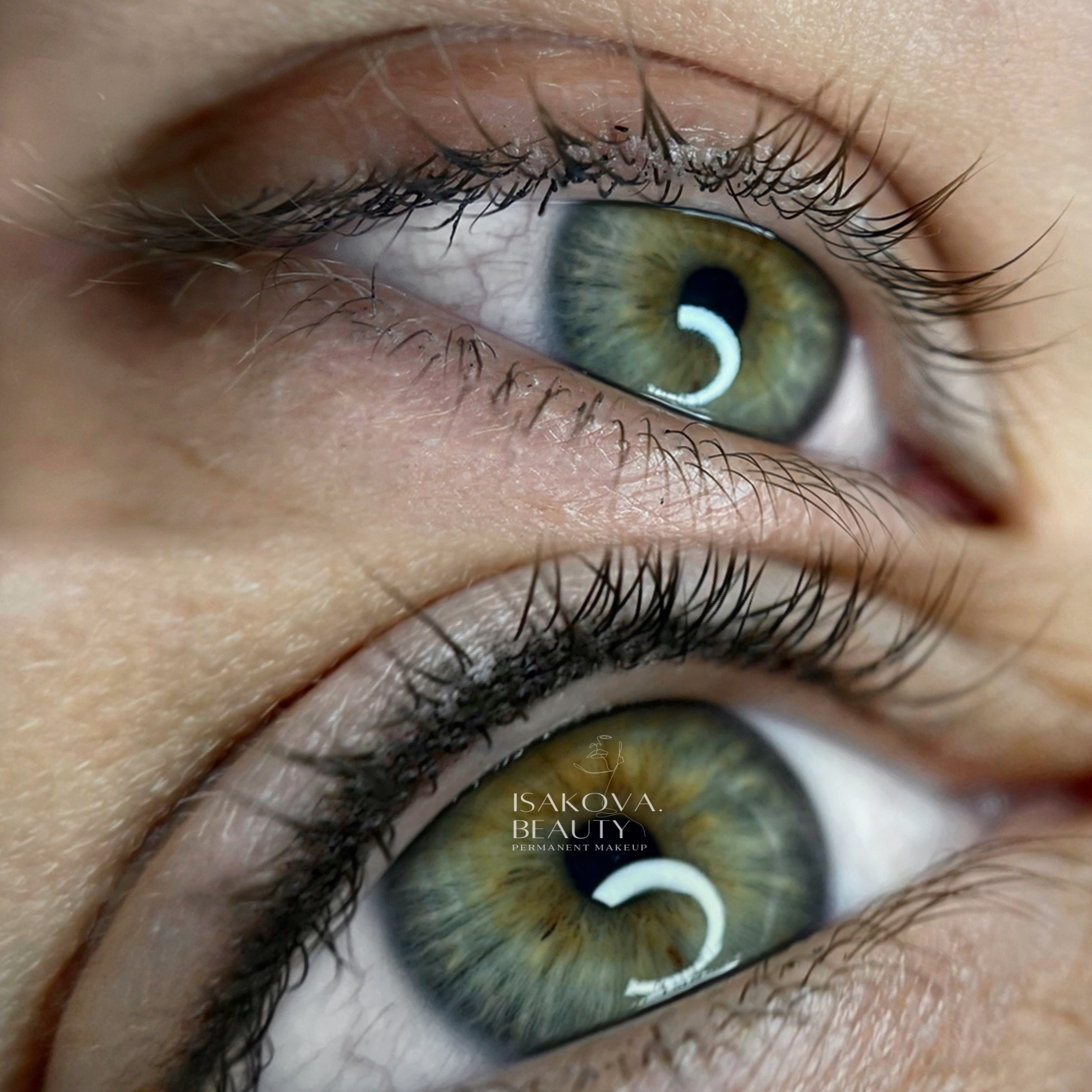ВЕКИ межресничное пространство. Перманентный макияж и удаление старого татуажа в Ростове-на-Дону Дарья Исакова