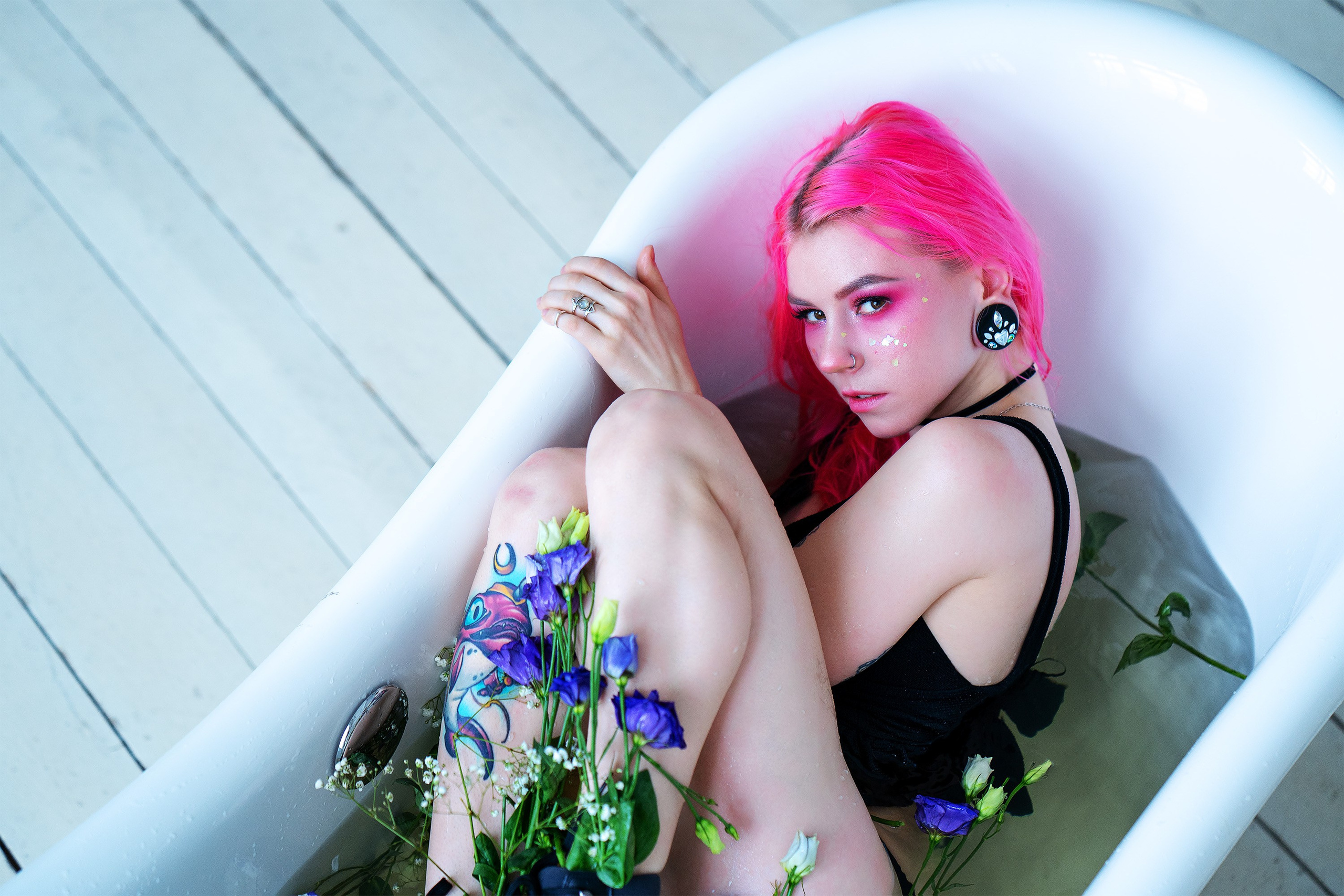 Аня. Цветы. Портретный фотограф в Санкт-Петербурге Александр Быстрицкий